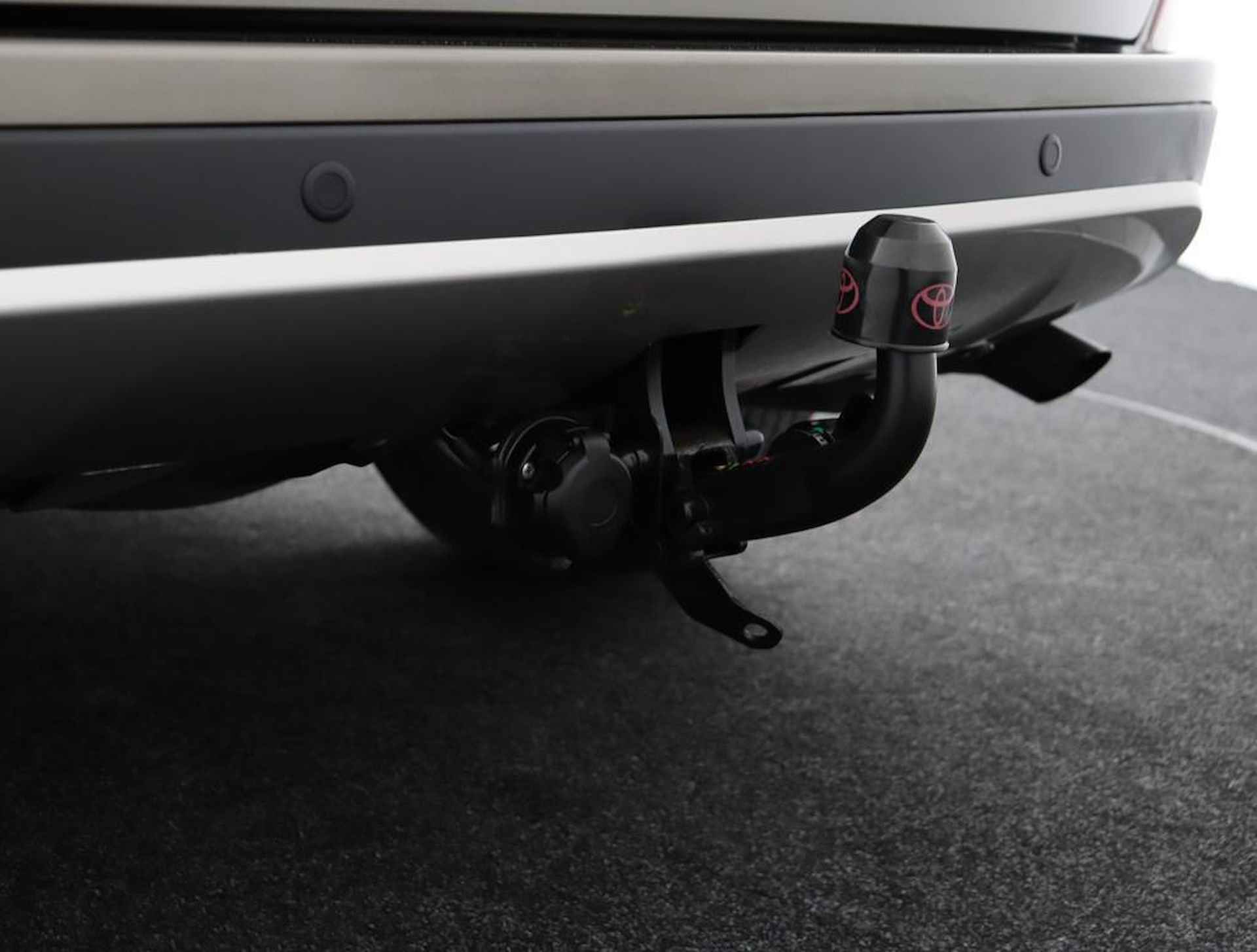 Toyota RAV4 2.5 Hybrid Style | Navigatie | Camera | Volledige historie | Trekhaak afneembaar | Parkeerhulp V+A | - 40/57