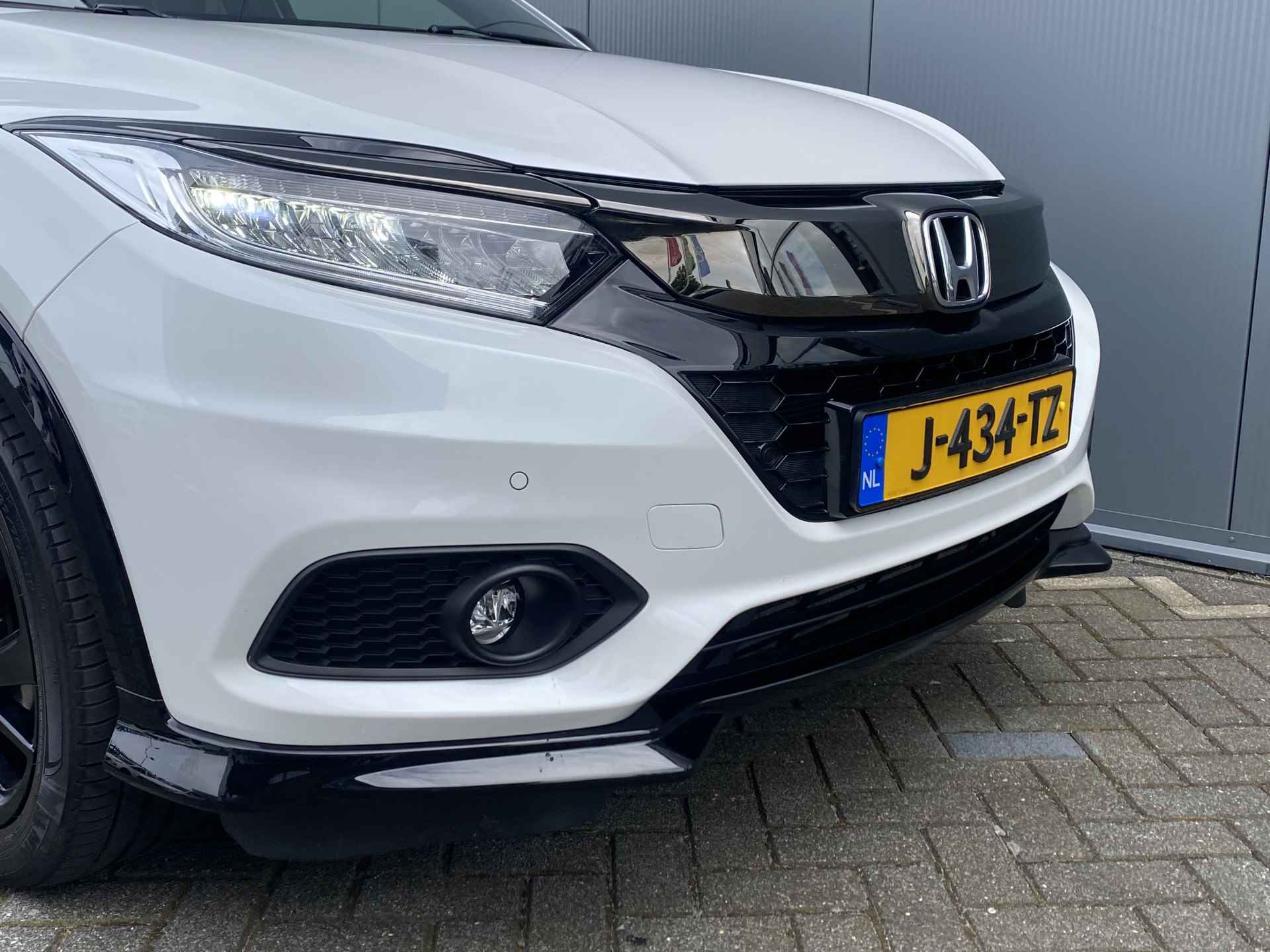 Honda HR-V 1.5 i-VTEC 184pk Turbo Sport | Leder | Climate | Camera | Trekhaak | Navigatie | Full - Led | Winterpakket | 18" Lichtmetaal | P - 11/30