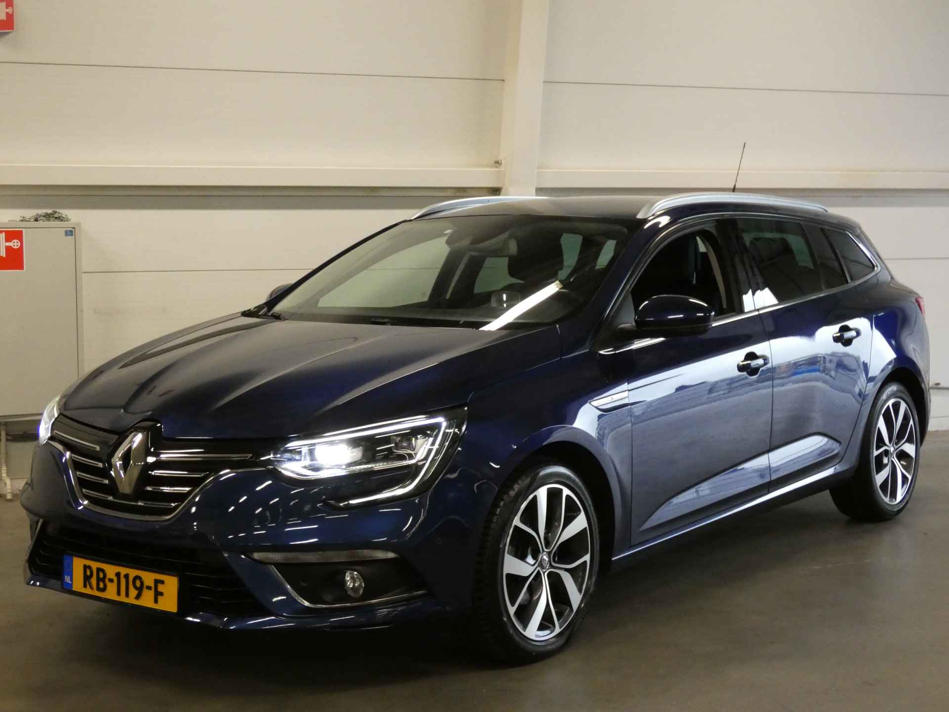 Renault Mégane Estate 1.5 dCi Bose Estate | Head-up display | Pack Easy | Trekhaak wegklapbaar | BOSE HiFi | Groot scherm - 4/49