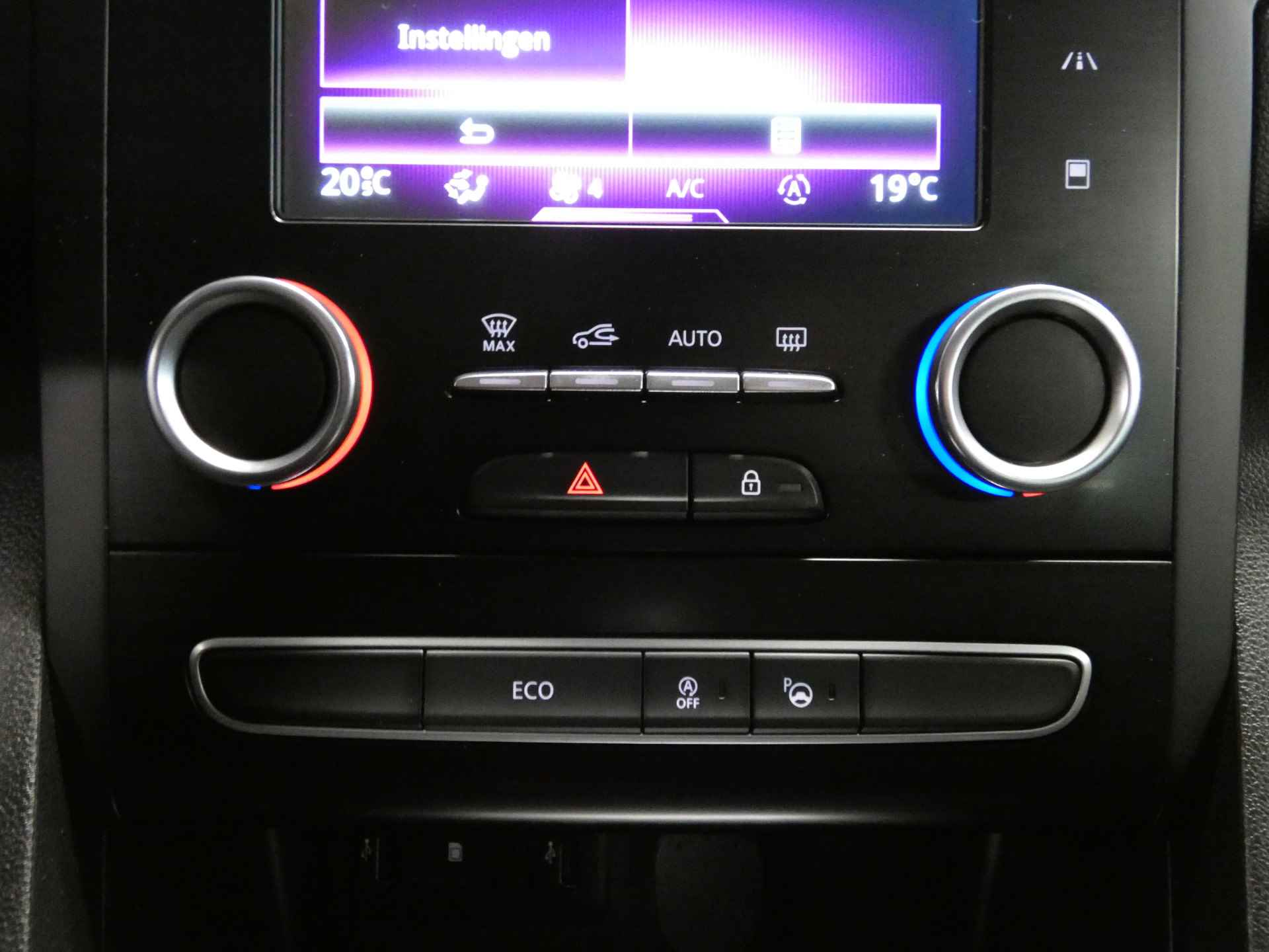 Renault Mégane Estate 1.5 dCi Bose Estate | Head-up display | Pack Easy | Trekhaak wegklapbaar | BOSE HiFi | Groot scherm - 36/49