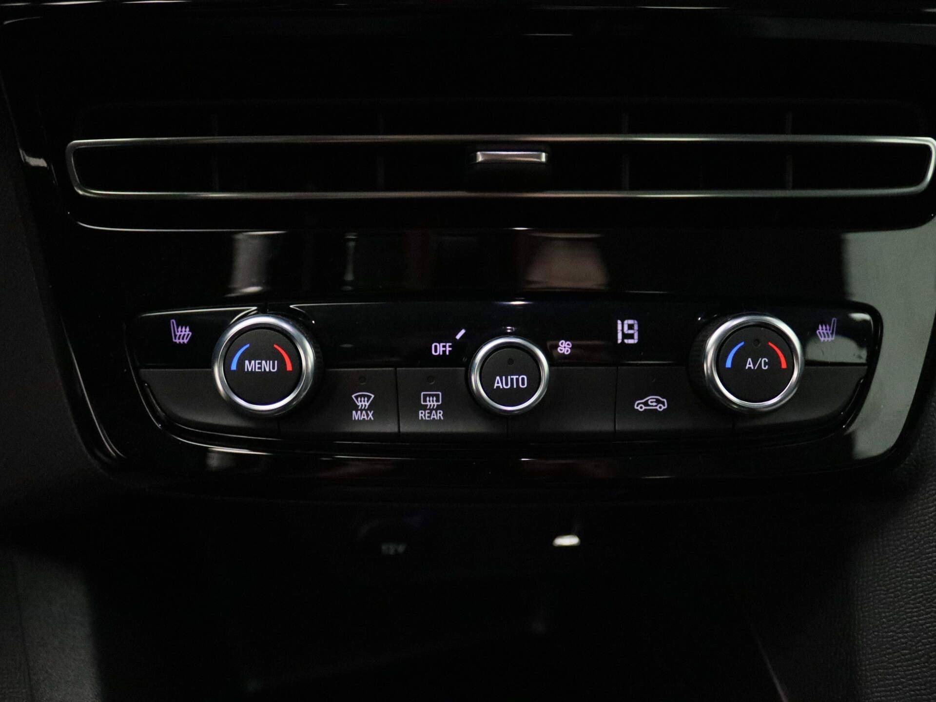 Opel Mokka-e 50-kWh 11kW Elegance | 3 Fase | Camera | Stoelverwarming | Climate Control | - 17/30