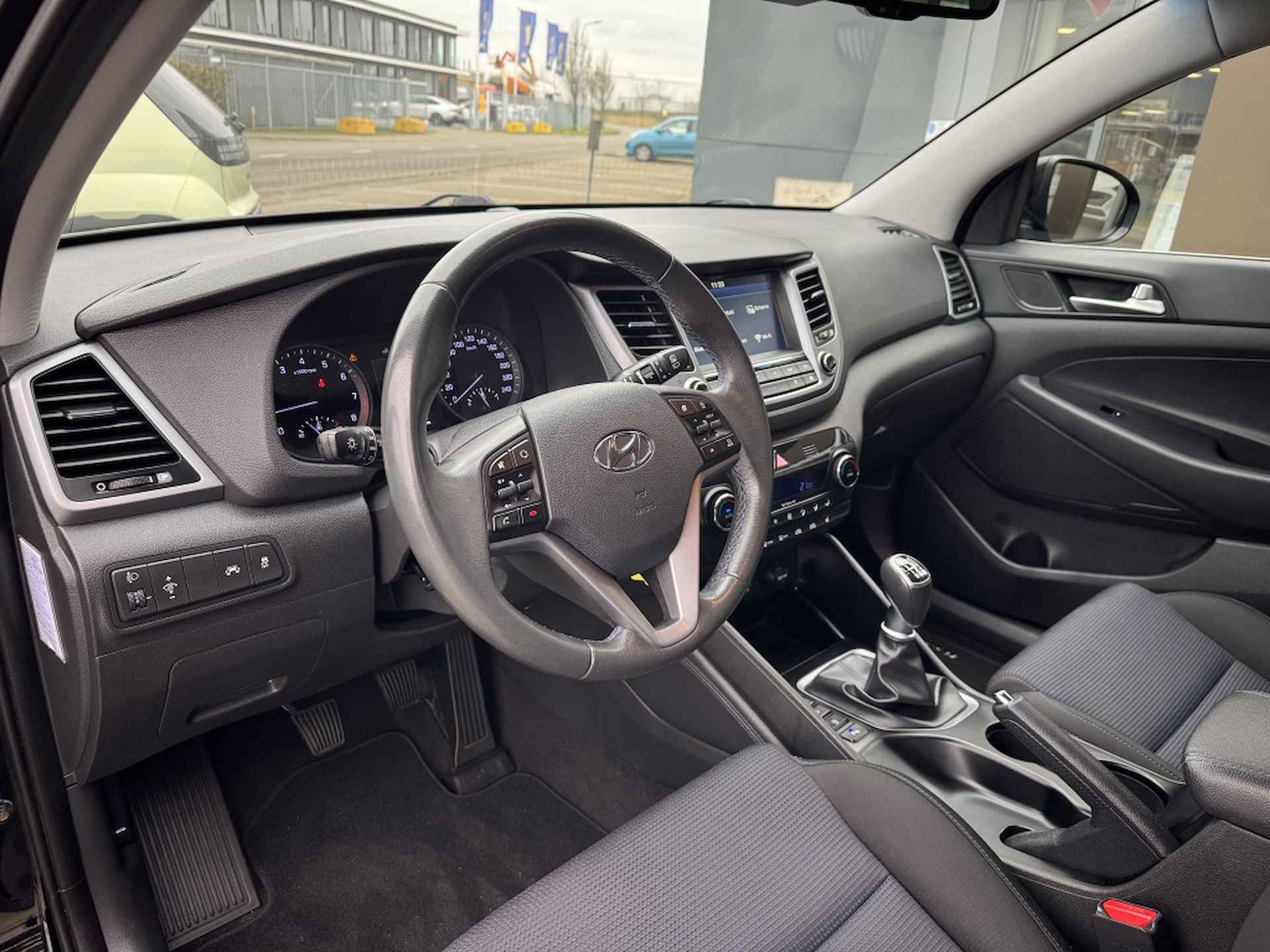 Hyundai Tucson 1.6 GDi Comfort | Navigatie | Achteruitrijcamera | Trekhaak 1400 - 11/30