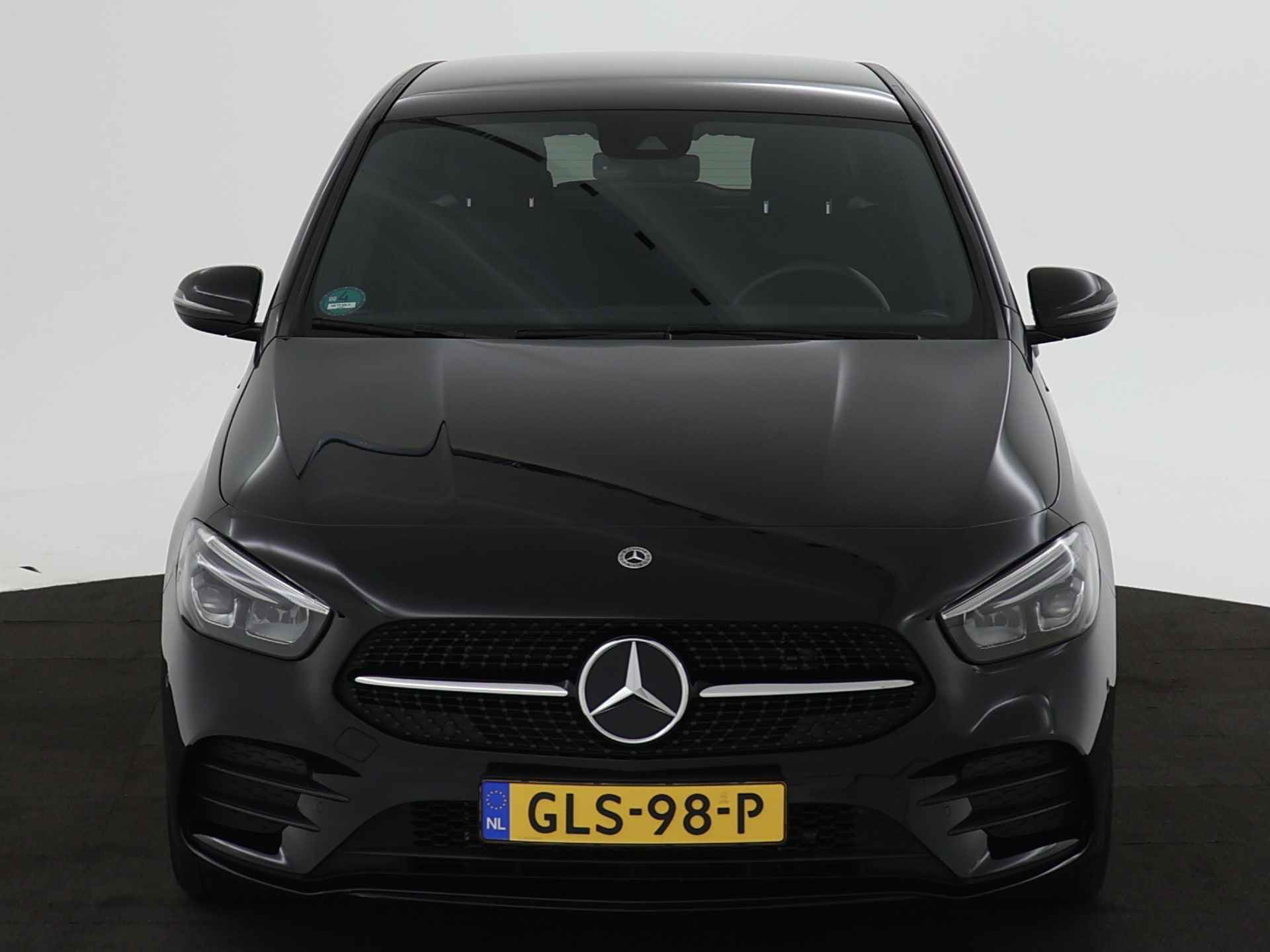 Mercedes-Benz B-Klasse 250 e AMG Plug-In Hybride | Achteruitrijcamera | Nightpakket | Sfeerverlichting | Apple Carplay | Inclusief 24 maanden MB Certified garantie voor Europa. - 27/44