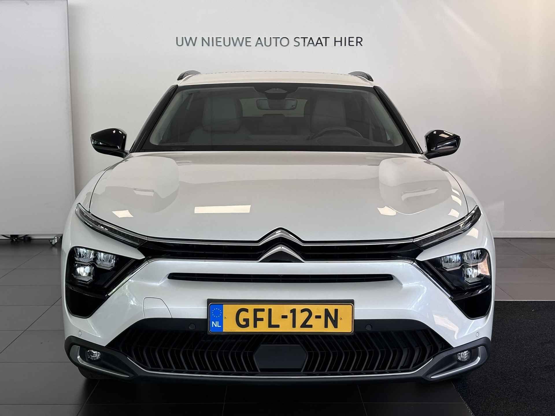 Citroën C5 X Shine 1.2 PureTech 130pk EAT8 AUTOMAAT | NAVI | LEDER | DAKRAILS | ADAPTIVE CRUISE | KEYLESS | CAMERA | 19" LM-VELGEN | STOEL + STUUR + VOORRUITVERW. | CLIMA | - 5/70