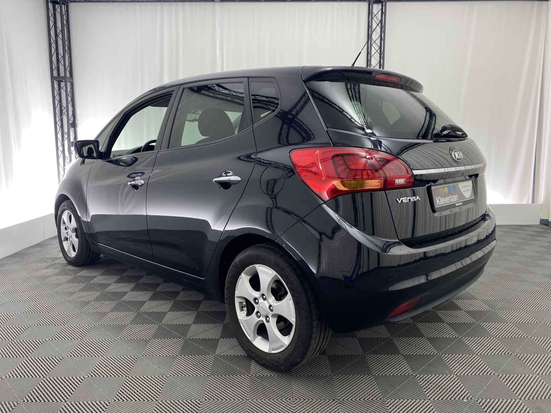 Kia Venga 1.6 CVVT DynamicLine Automaat | Clima | Cruise | Camera | Stoel- en stuurverw. | Navi | - 8/32