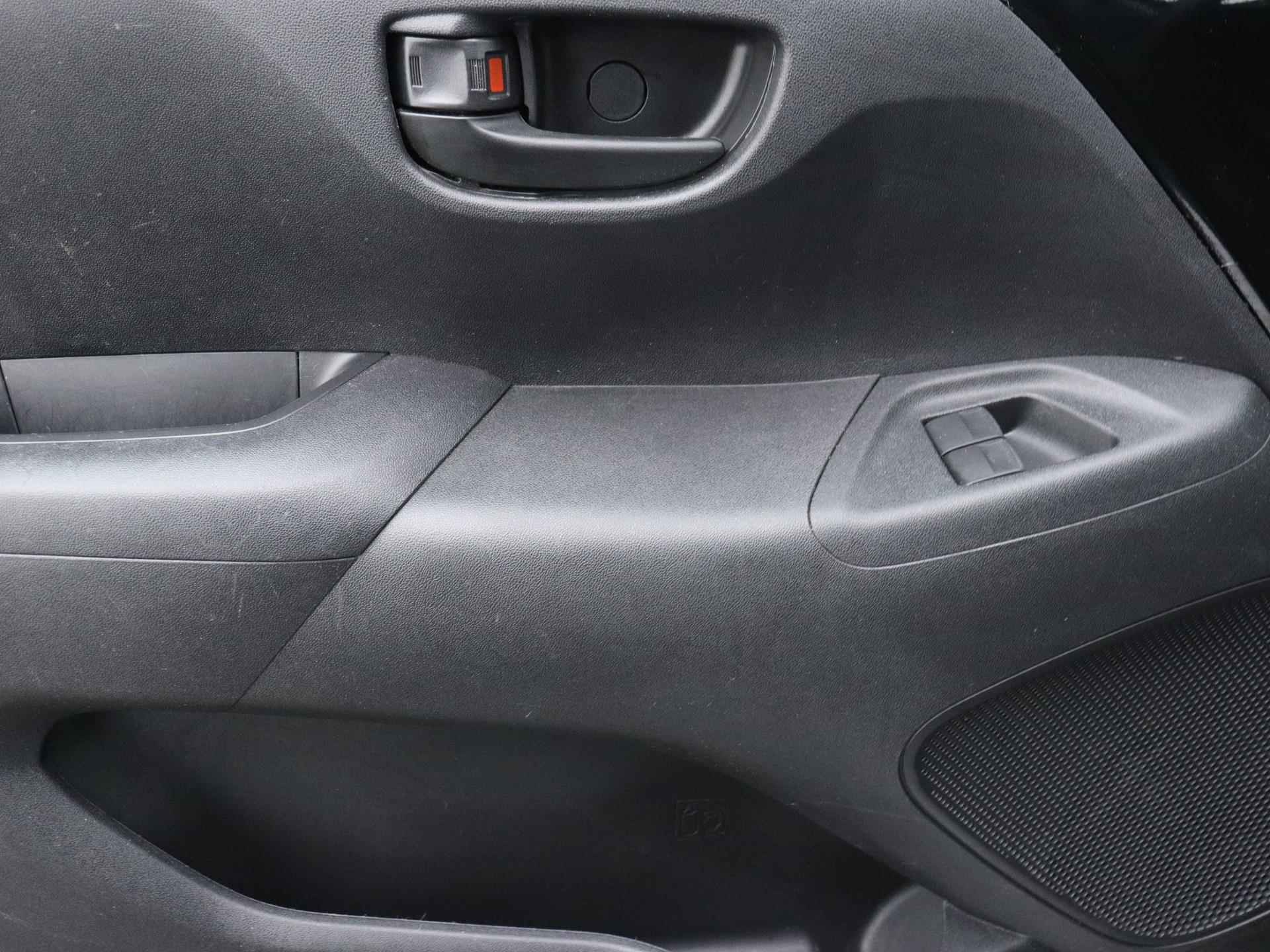 Peugeot 108 Active 72pk | Airco | Bluetooth | DAB+ radio | Dealeronderhouden | Zuinig en voordelig autorijden! | - 17/32
