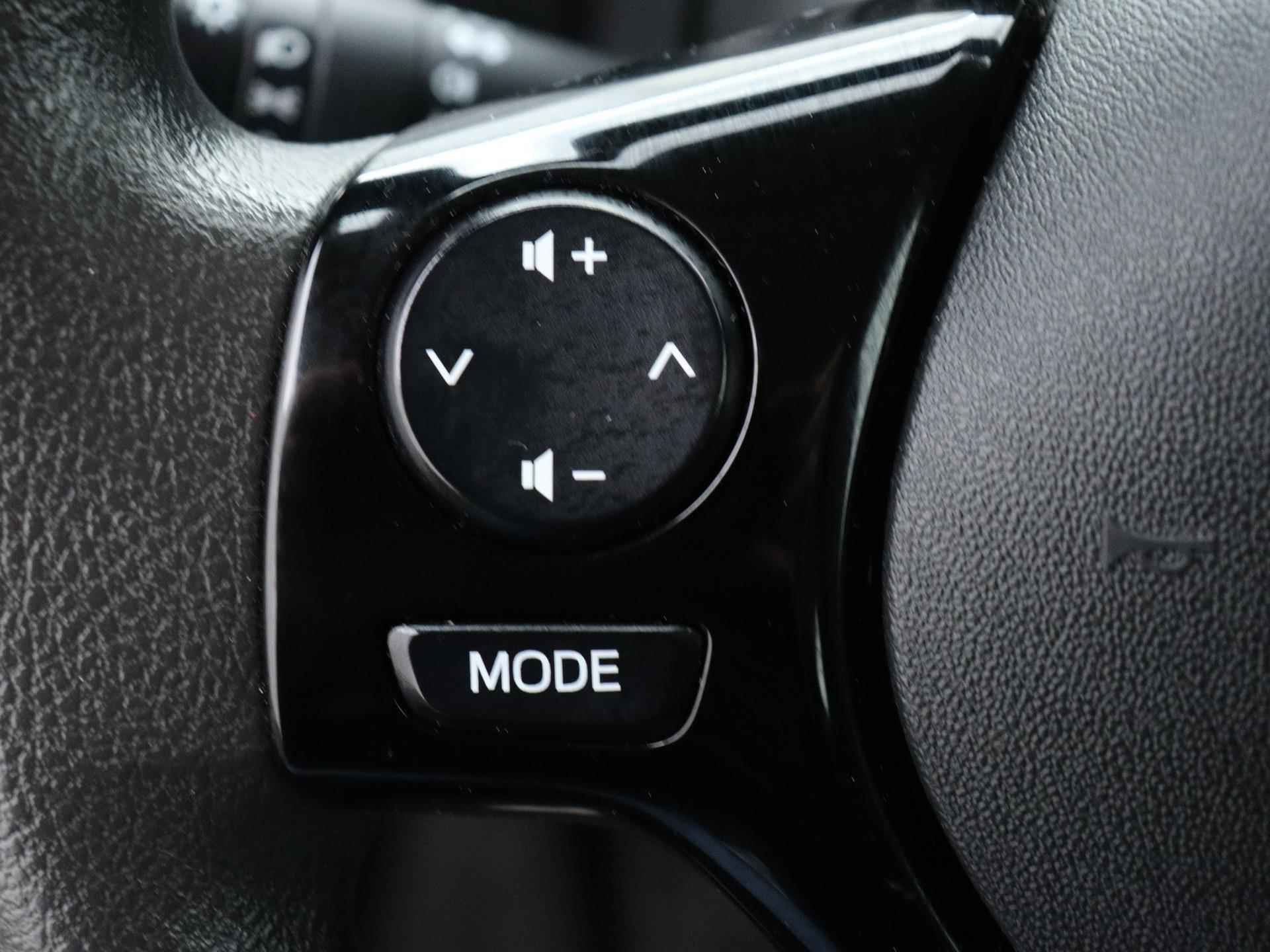 Peugeot 108 Active 72pk | Airco | Bluetooth | DAB+ radio | Dealeronderhouden | Zuinig en voordelig autorijden! | - 18/32