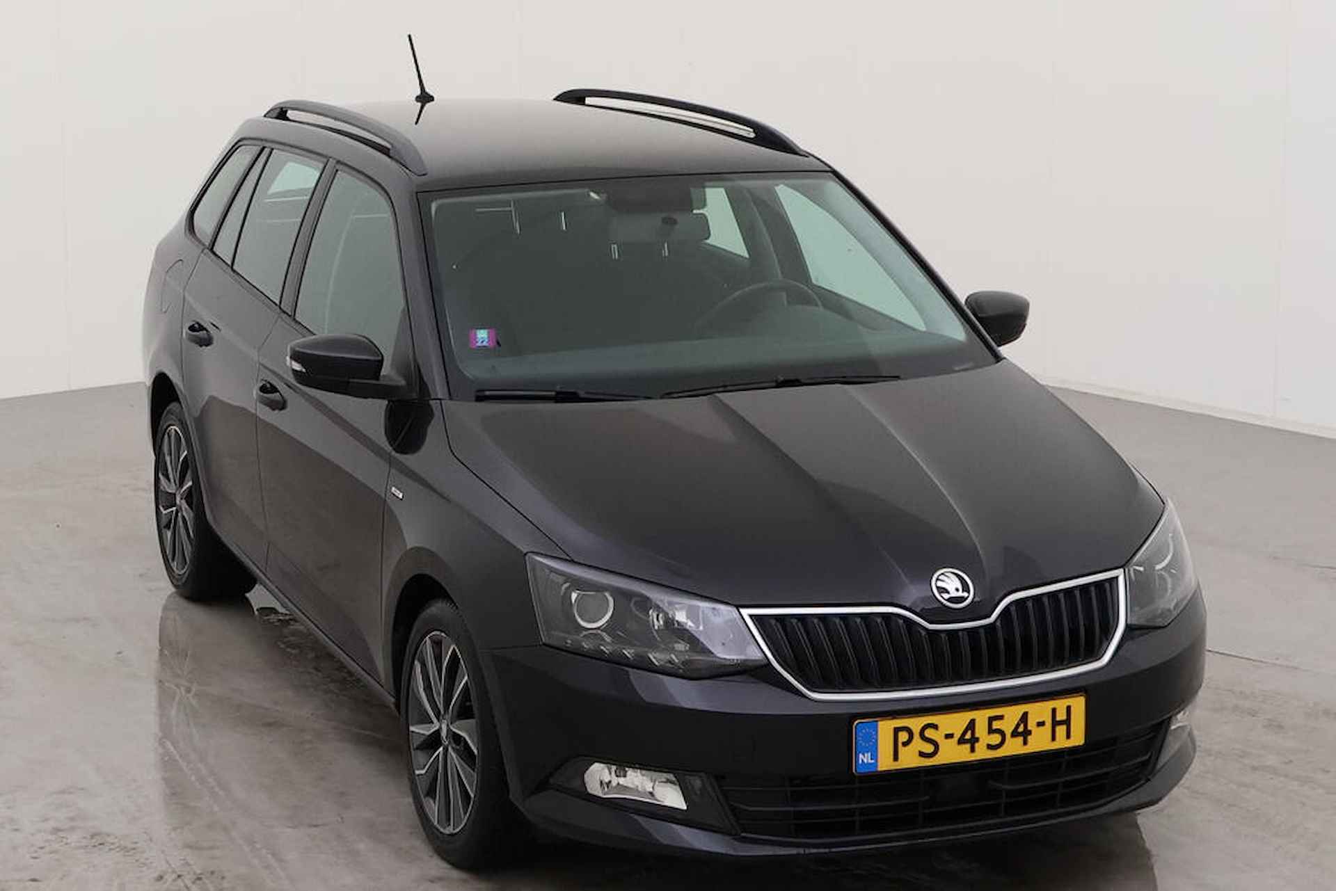 Škoda Fabia Combi 1.0 TSI Drive Metallic/ Luxe Int. / Airco/ Navi/ Parkeersensor A/  16 lmv - 6/16