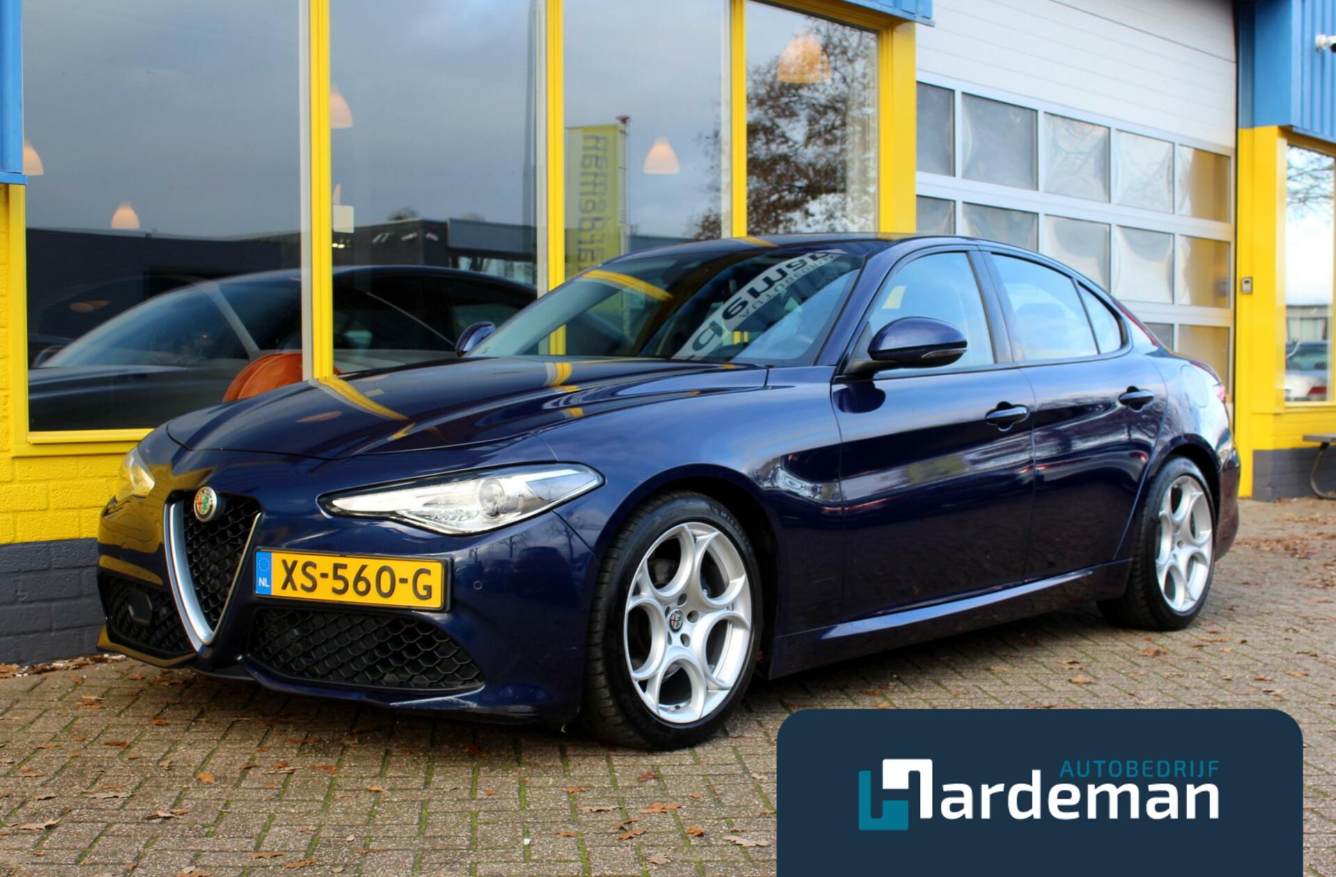 Alfa Romeo Giulia 2.0T Super Veloce in/ext. Driver assist.