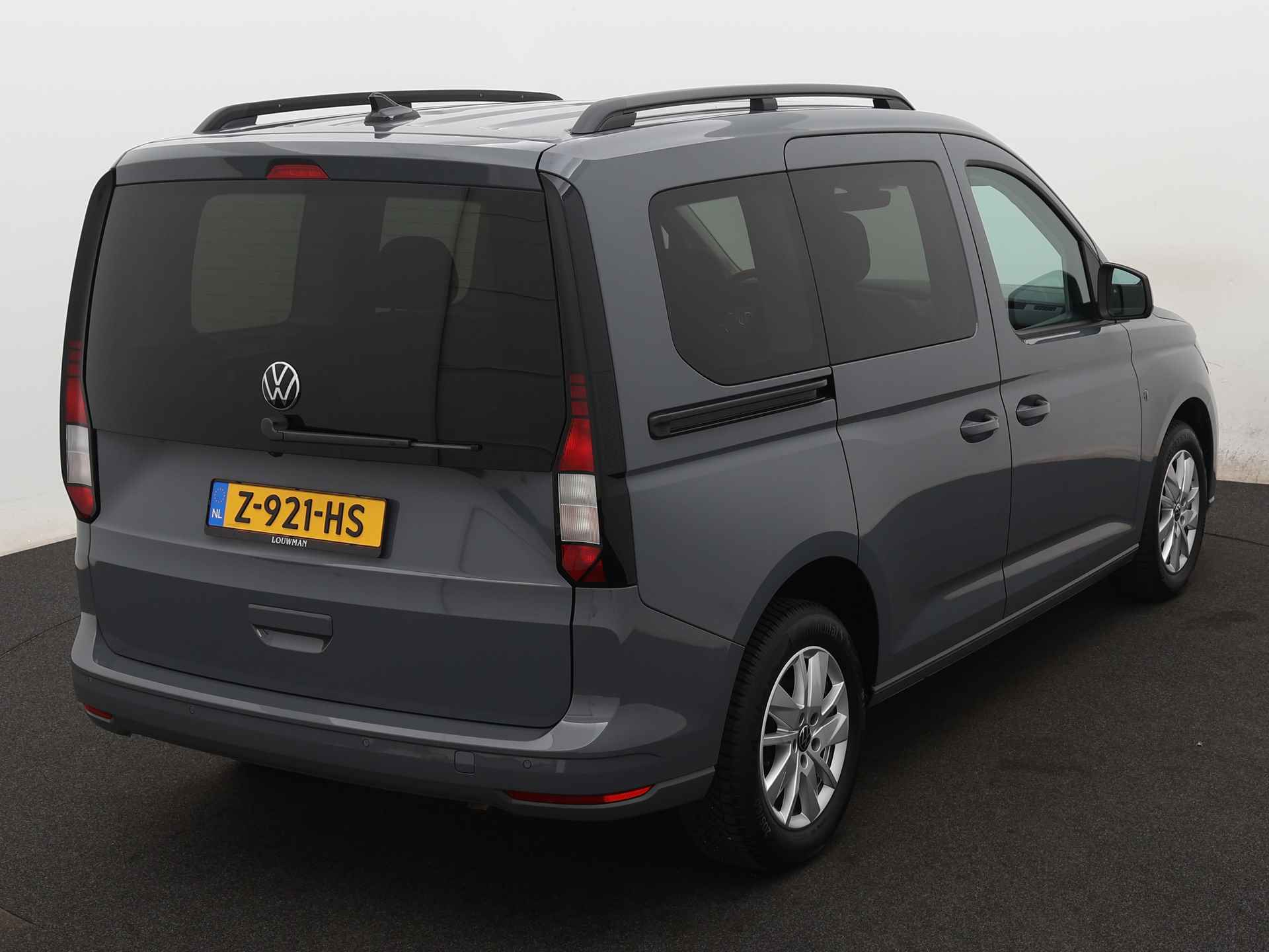 Volkswagen Caddy 1.5 TSI Life Ingepland voor nieuwe bodemverlaging t.b.v. rolstoelvervoer (Prijs incl. bodemverlaging) - 16/38