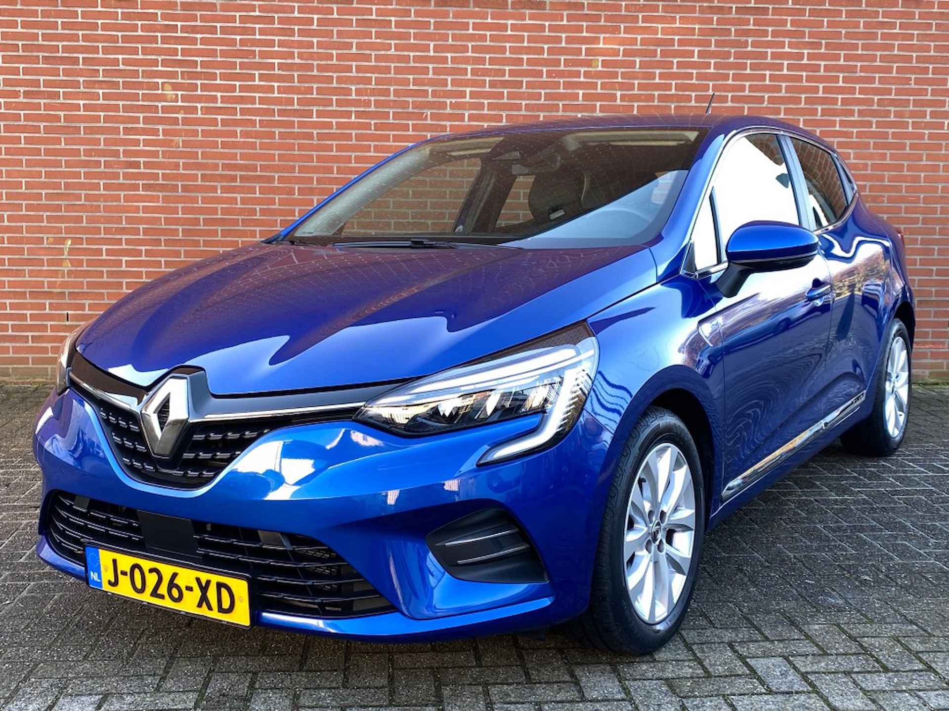 RENAULT Clio 1.0 TCE INTENS NAV CRUISE PDC DAB LMV AMBIENT CARPLAY - 3/30