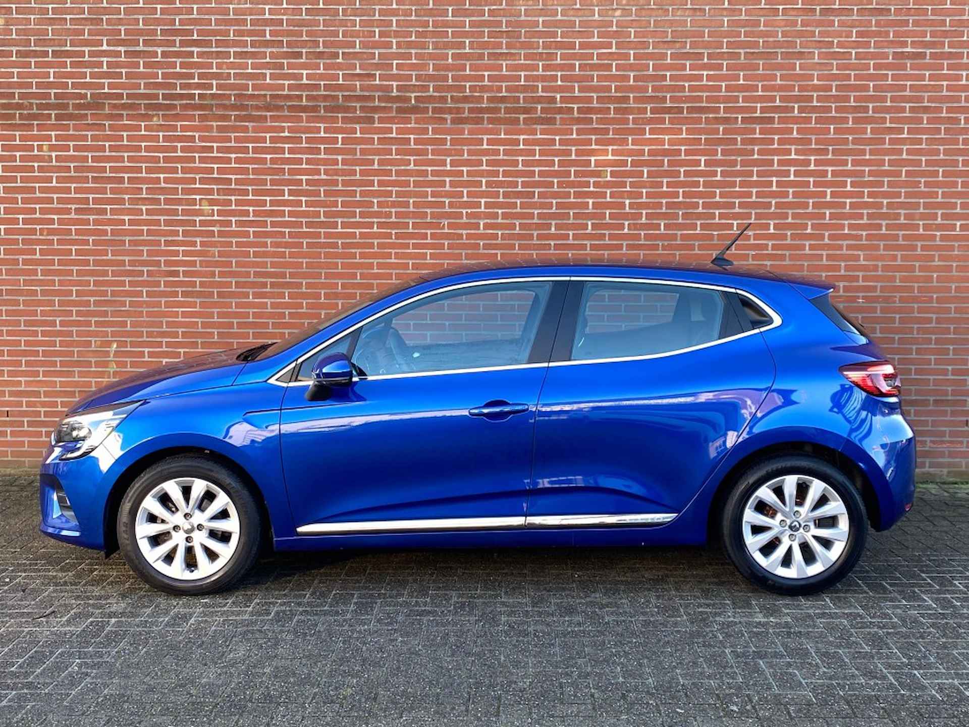 RENAULT Clio 1.0 TCE INTENS NAV CRUISE PDC DAB LMV AMBIENT CARPLAY - 4/30