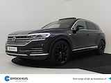 Volkswagen Touareg 3.0 TSi eHybrid 4MOTION 340pk | Panorama dak | Trekhaak | Lederbekleding | Park assist | Elektrische stoelen | Privacy glass | 2