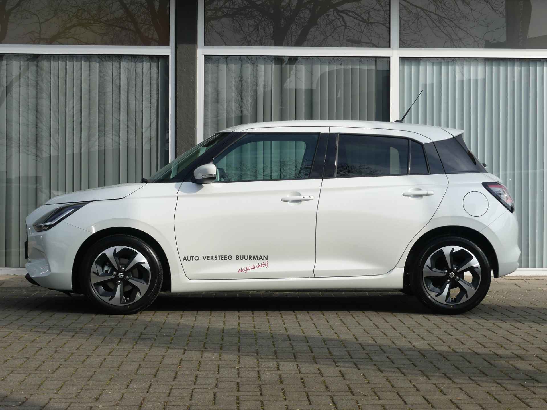 Suzuki Swift 1.2 Style Smart Hybrid 6 jaar fabrieksgarantie! Automaat! - 4/34