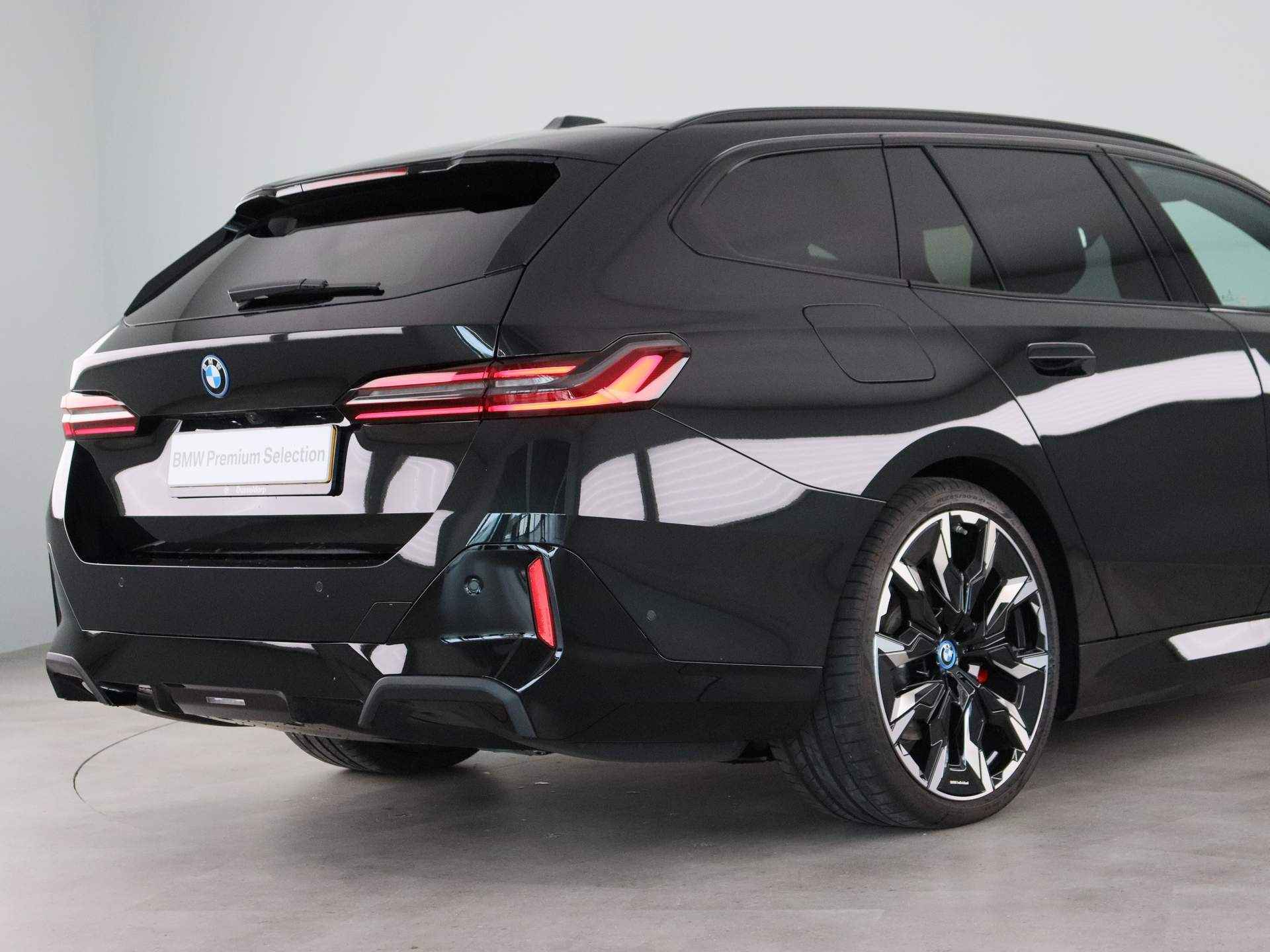 BMW i5 Touring eDrive40 84 kWh - 20/27