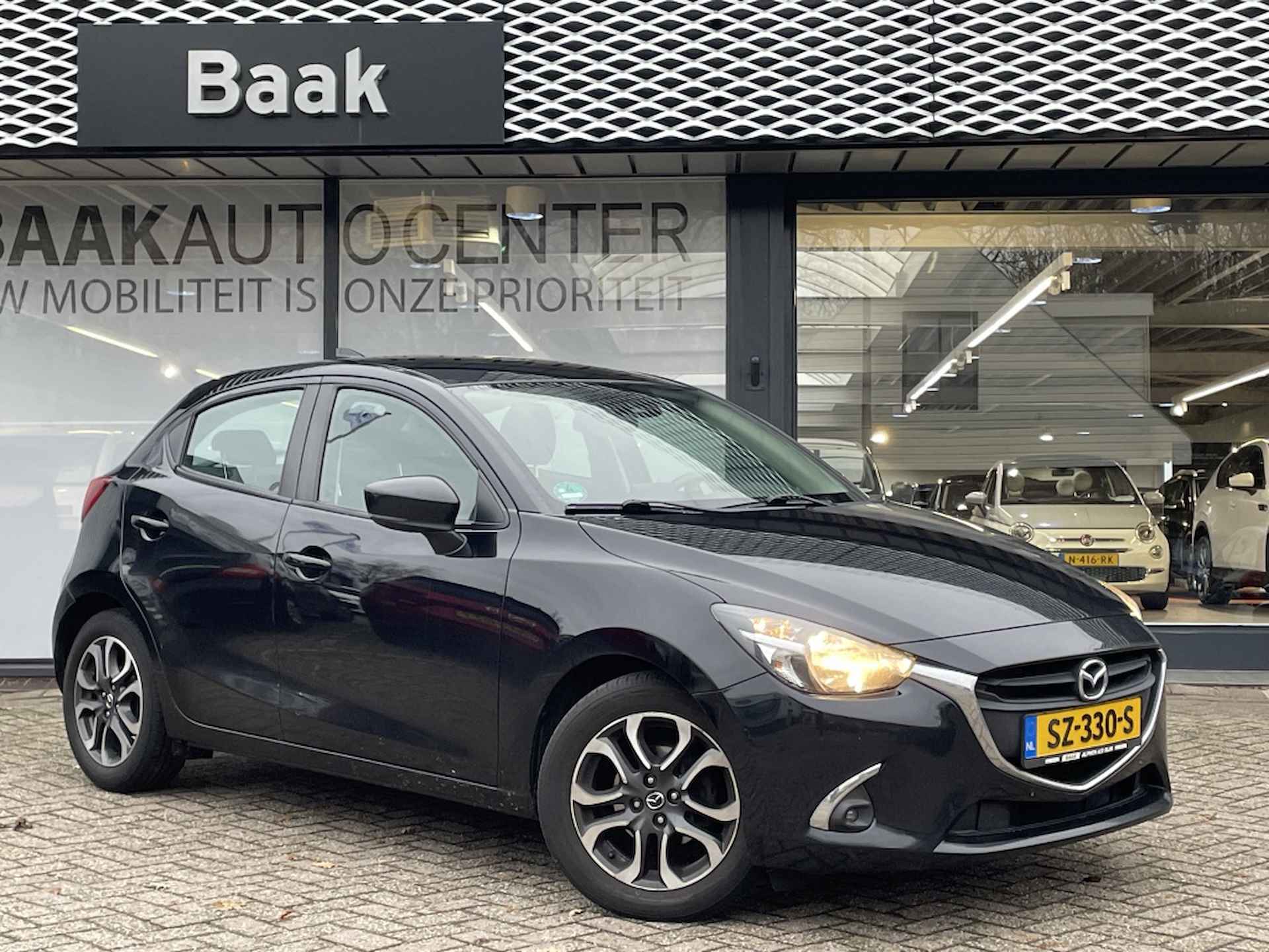 Mazda 2 1.5 Skyactiv-G Dynamic+ | 1e eigenaar | Navi - 2/26