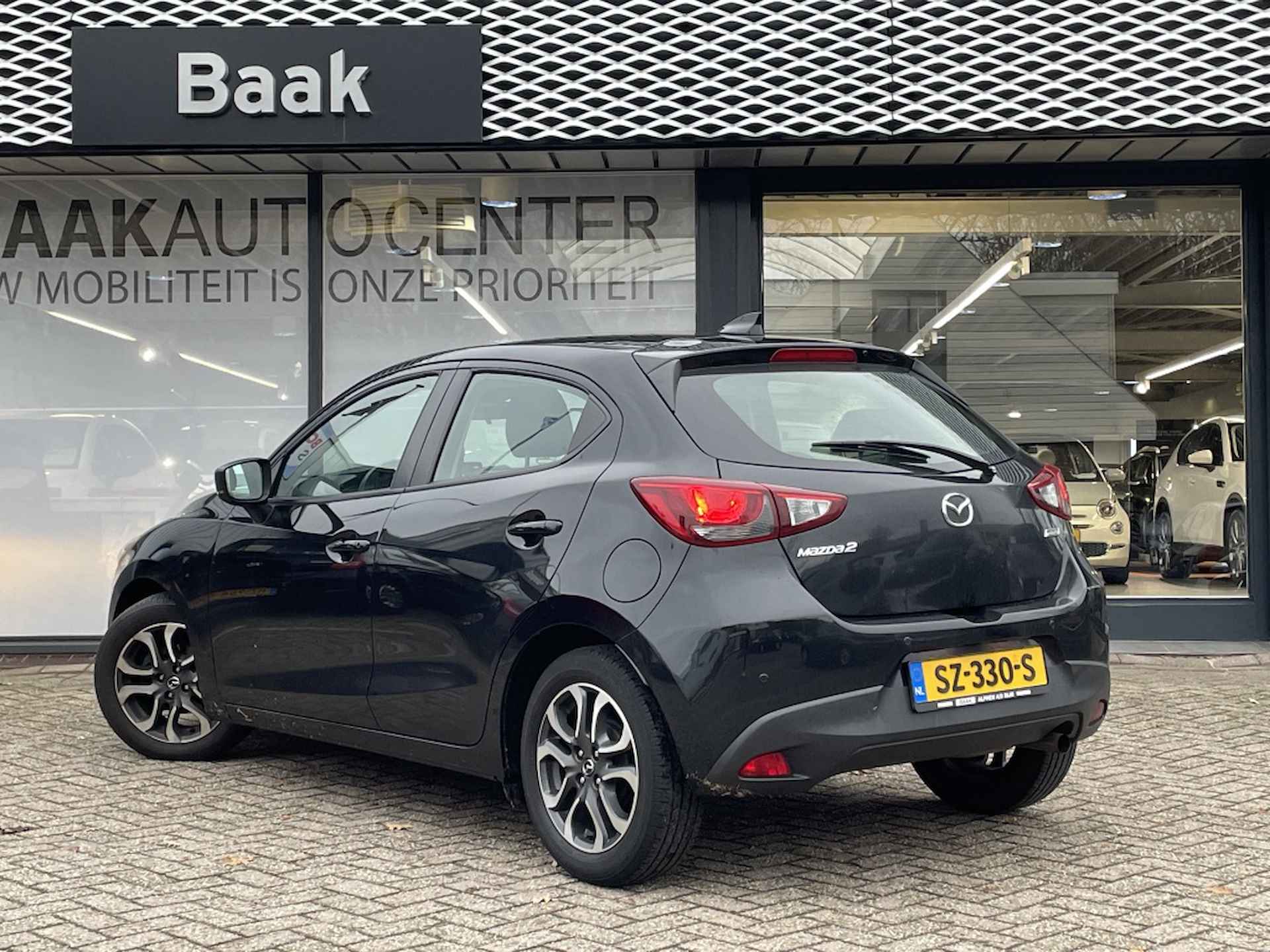 Mazda 2 1.5 Skyactiv-G Dynamic+ | 1e eigenaar | Navi - 4/26