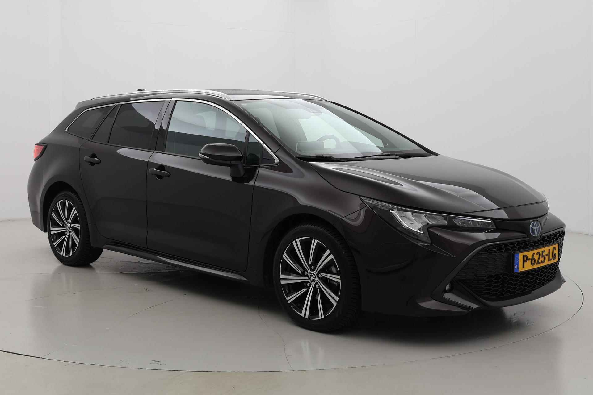 Toyota Corolla Touring Sports 1.8 Hybrid Dynamic Stoelverwarming - 31/34