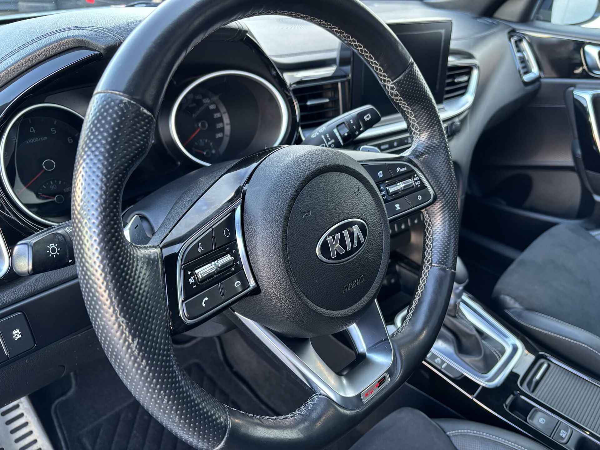 Kia ProCeed 1.4 T-GDI GT-Line | Automaat | Panoramadak | Carplay | PDC | Full options - 16/42