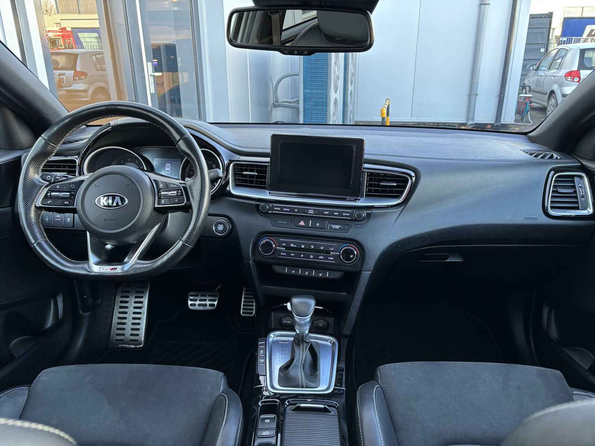 Kia ProCeed 1.4 T-GDI GT-Line | Automaat | Panoramadak | Carplay | PDC | Full options - 31/42