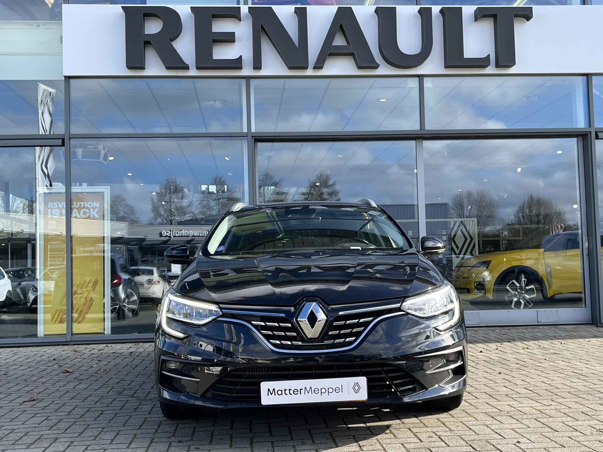 Renault Mégane Estate 1.3 TCe 140 Intens | NL Auto | Climate Control | Navigatie | Apple CarPlay/Android Auto | Parkeersensoren V+A | Keyless | DAB - 3/34