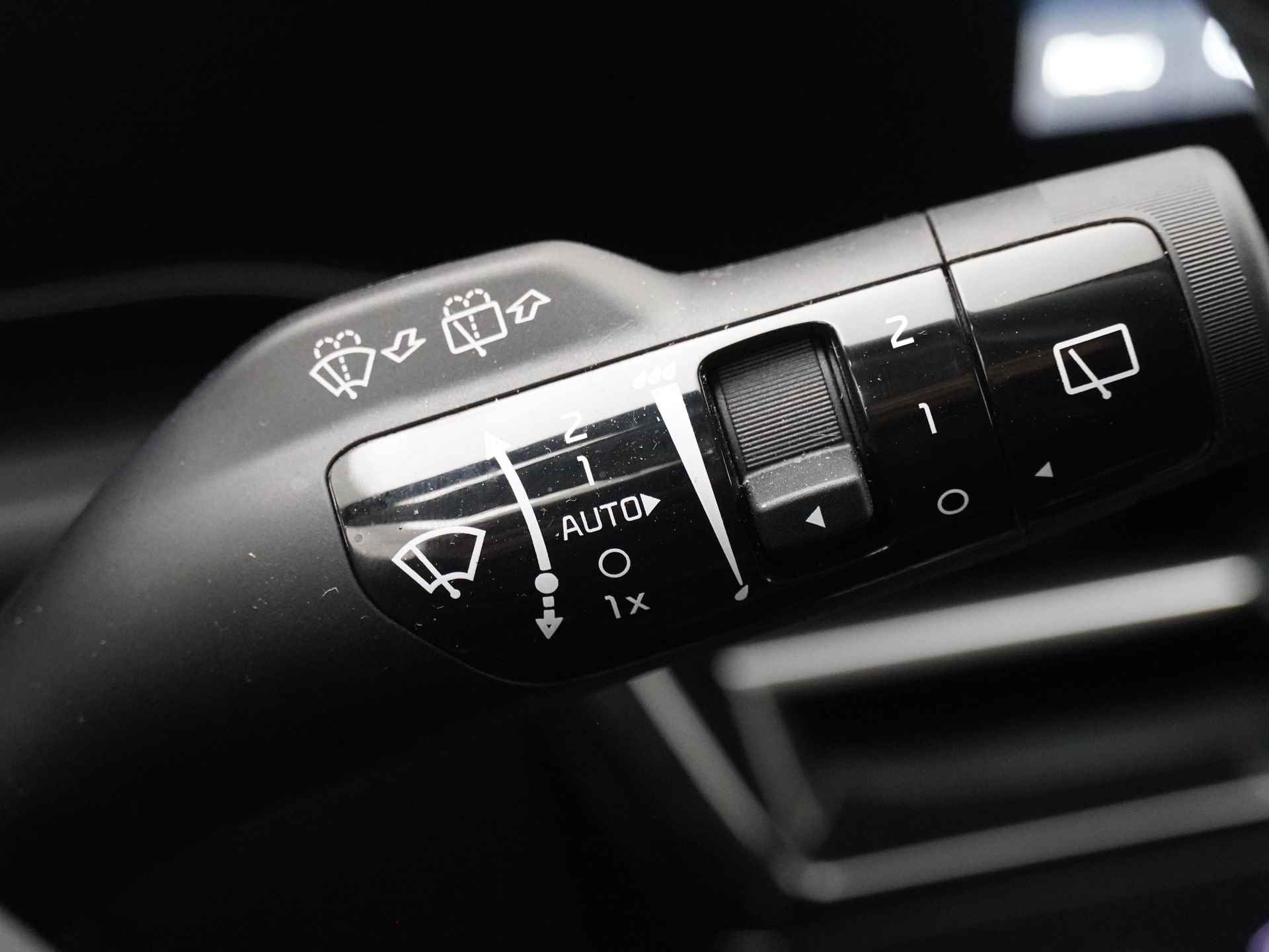 Kia Niro EV DynamicLine 64.8 kWh - Navigatie - Camera - Apple CarPlay/Android Auto - Cruise Control Adaptief - Rijdende Demo - Fabrieksgarantie tot 08-2029 - 26/46