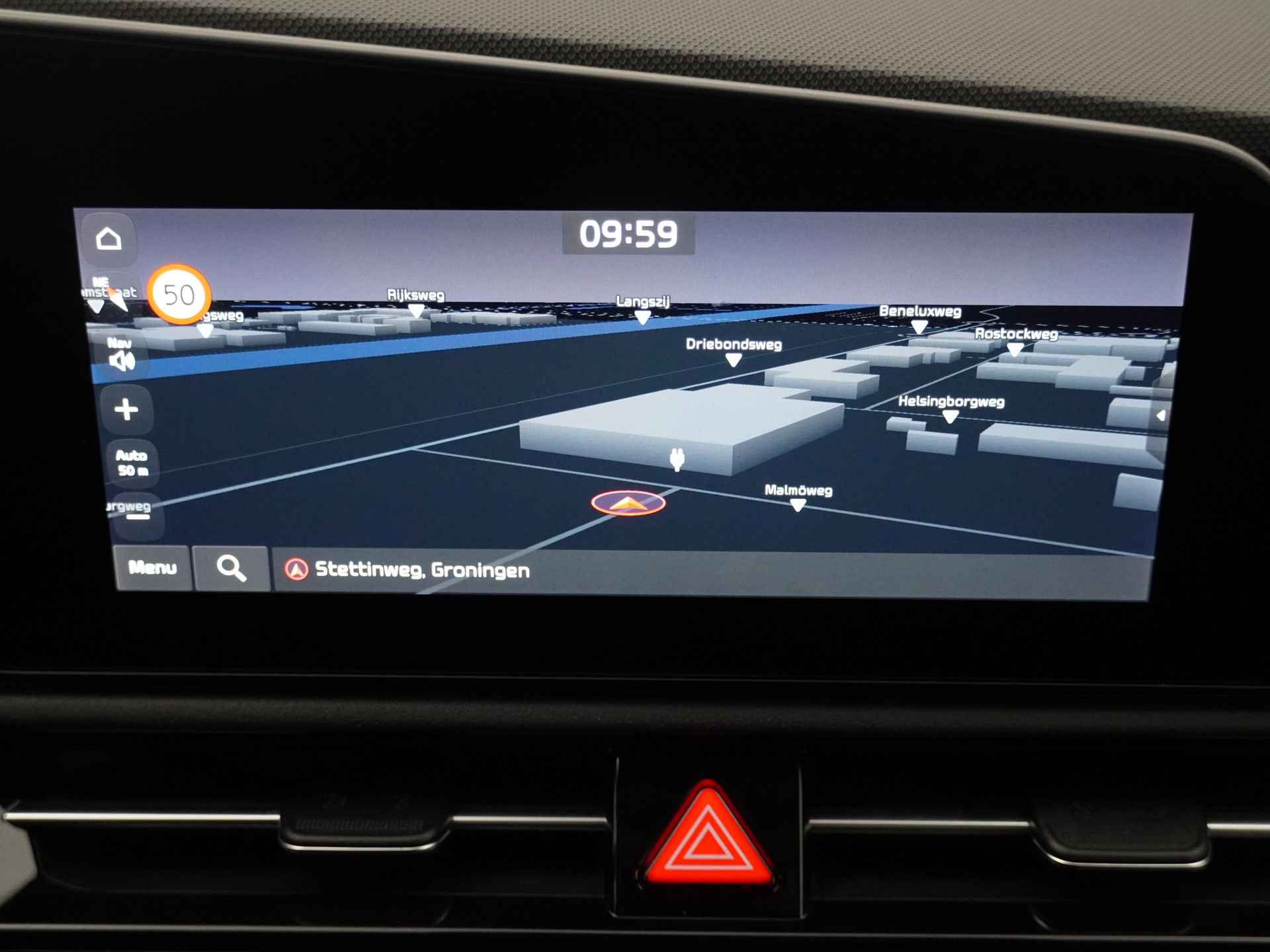 Kia Niro EV DynamicLine 64.8 kWh - Navigatie - Camera - Apple CarPlay/Android Auto - Cruise Control Adaptief - Rijdende Demo - Fabrieksgarantie tot 08-2029 - 29/46