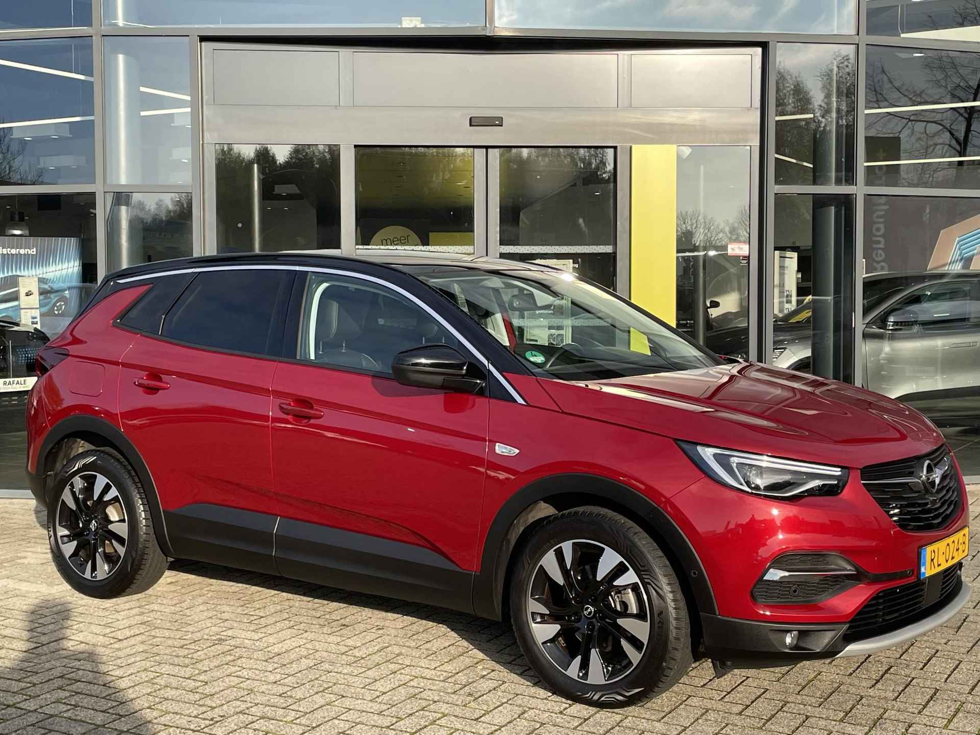 Opel Grandland X 1.2 Turbo Innovation Verwarmbare voorstoelen/voorruit/stuur | Lichtmetalen velgen | - 3/28