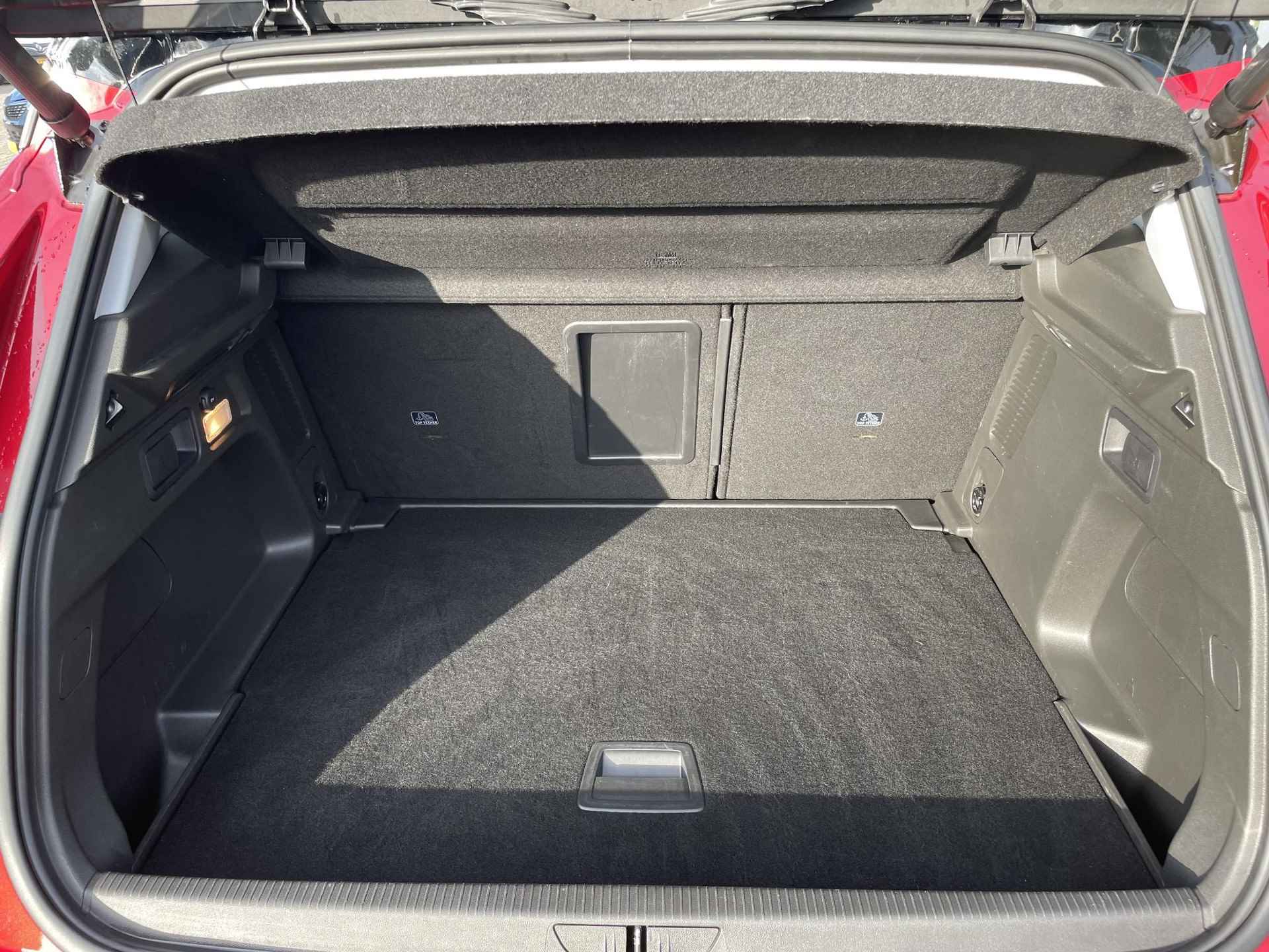 Opel Grandland X 1.2 Turbo Innovation Verwarmbare voorstoelen/voorruit/stuur | Lichtmetalen velgen | - 9/28