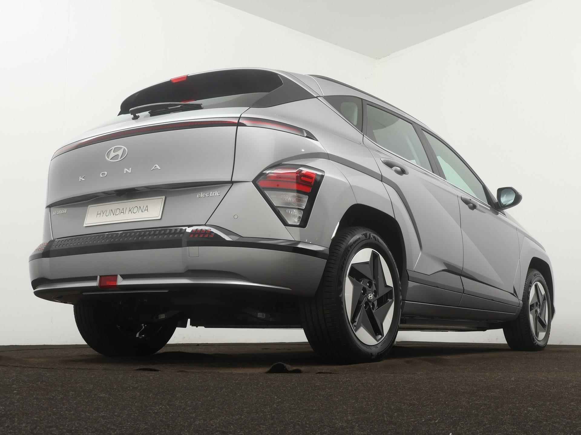 Hyundai Kona Electric Comfort Limited 65,4 kWh Incl. €4500.- korting | SEPP subsidie mogelijk - 4/36