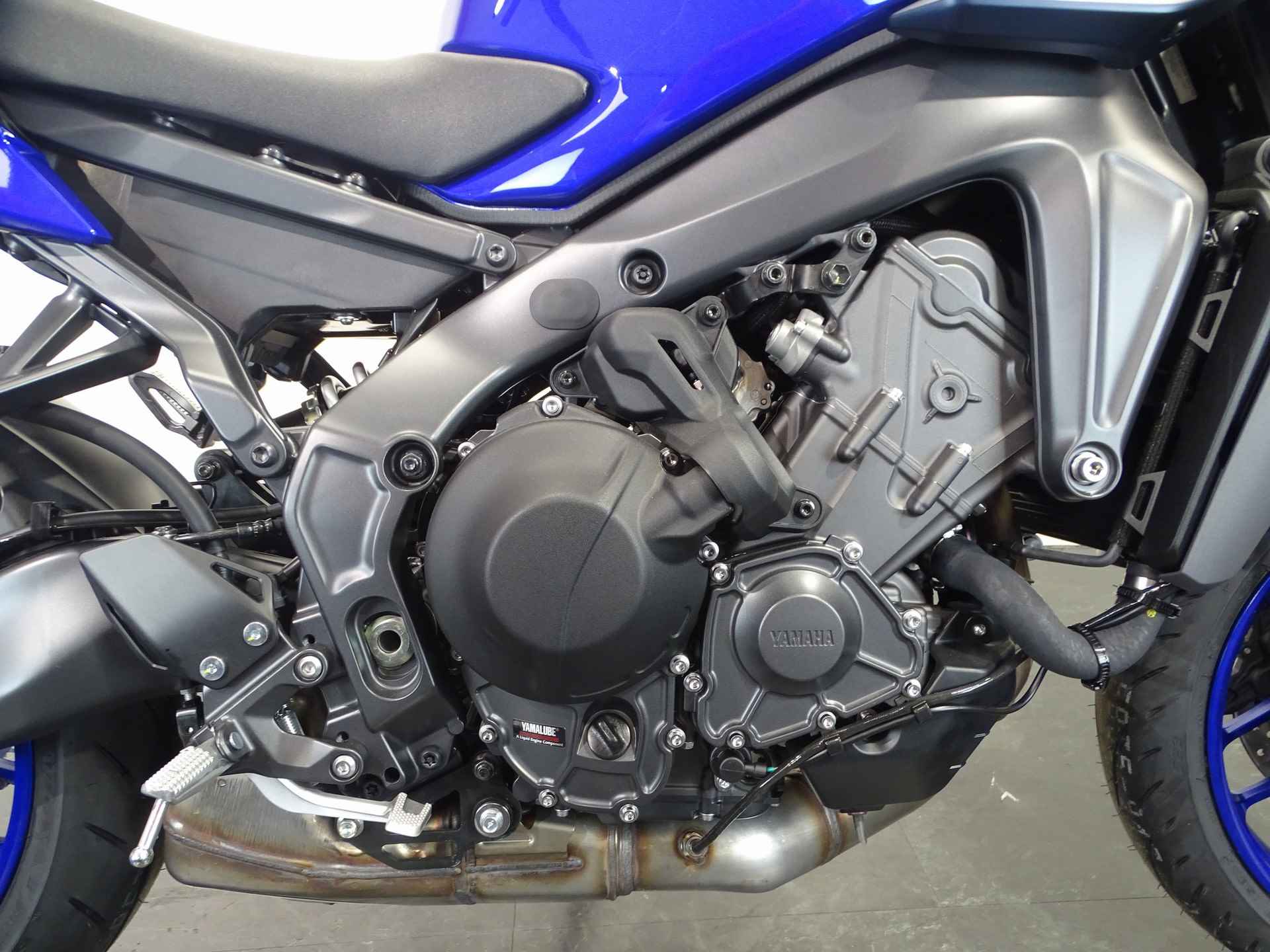 Yamaha MT-09 Y-AMT - 6/7