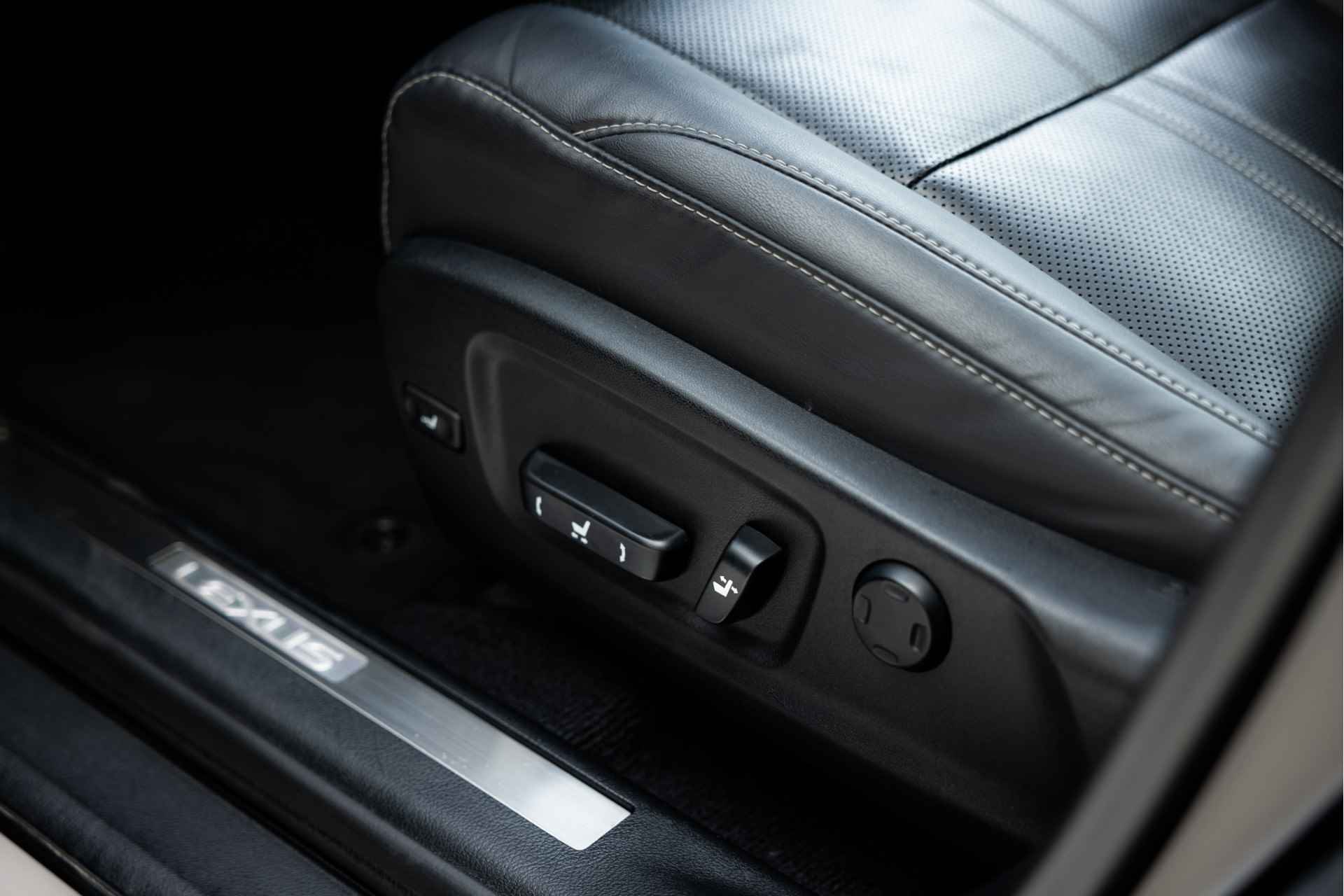Lexus RX 450h 4WD President Line Limited | Mark Levinson | Trekhaak | Panoramadak | - 20/63