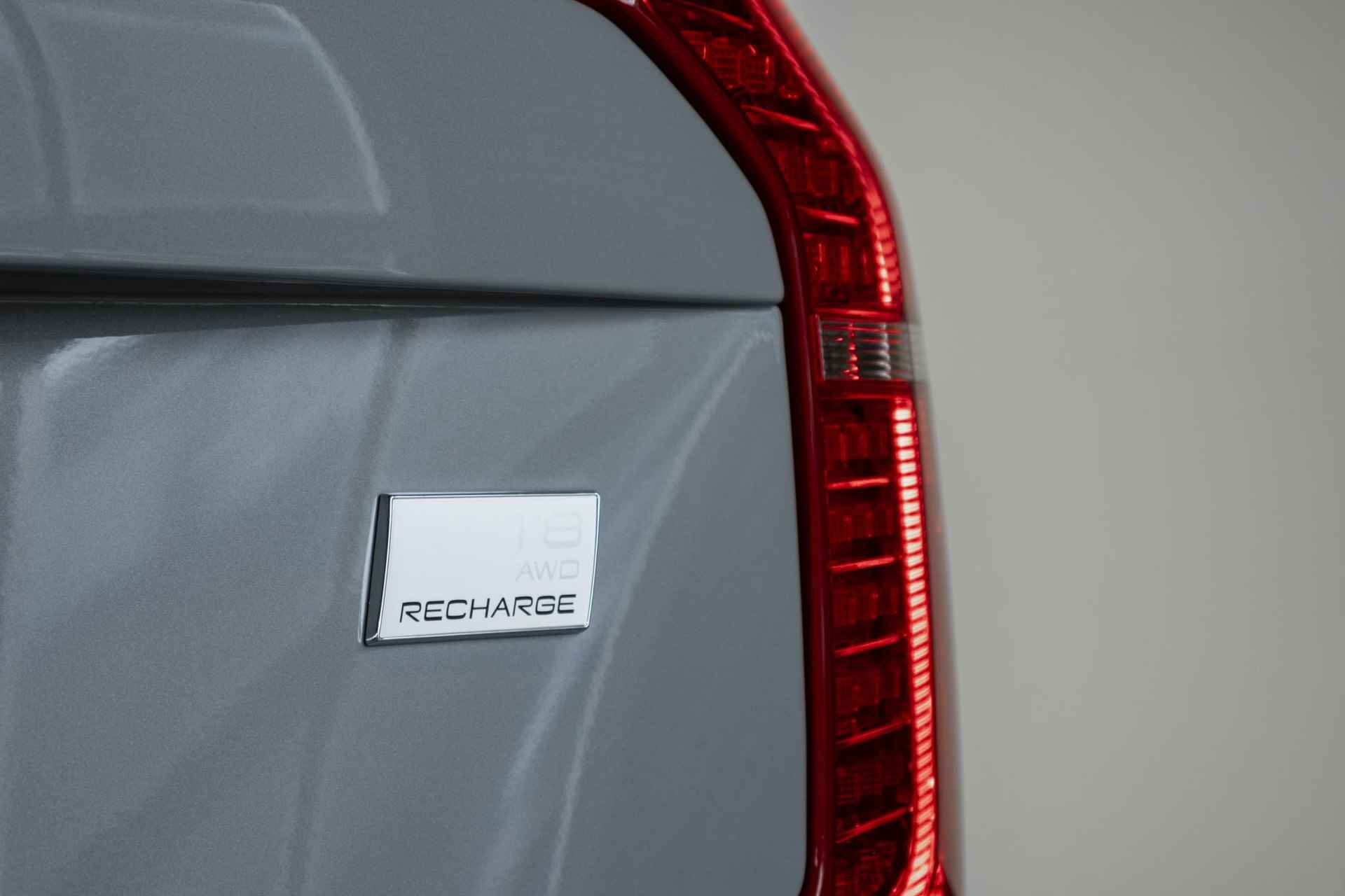 Volvo XC90 T8 Recharge AWD Ultimate Dark | Bowers & Wilkins | Luchtvering | Panoramadak | Stoelventilatie | Stoel- en stuurverwarming | 360º camera - 16/44