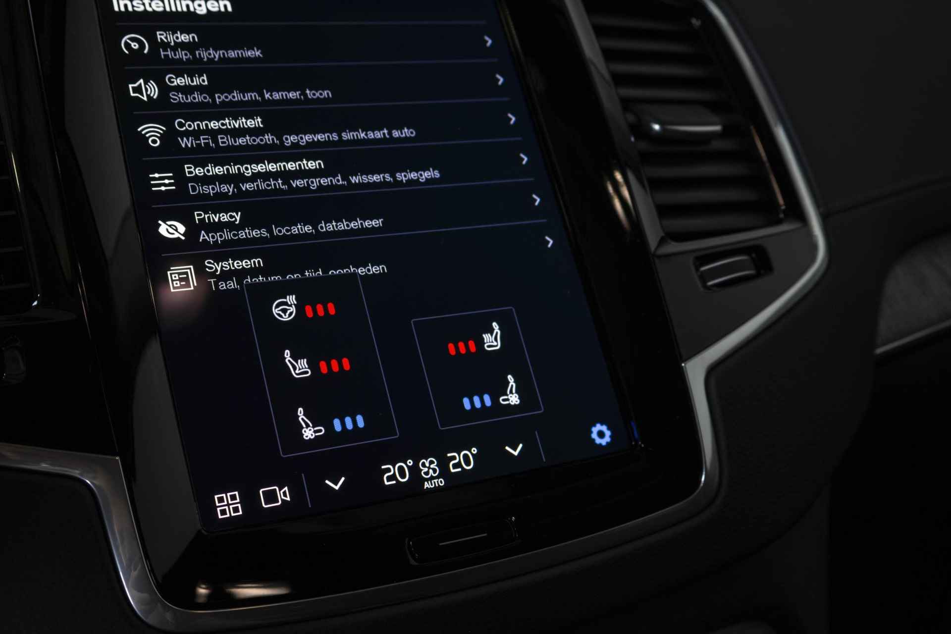 Volvo XC90 T8 Recharge AWD Ultimate Dark | Bowers & Wilkins | Luchtvering | Panoramadak | Stoelventilatie | Stoel- en stuurverwarming | 360º camera - 25/44