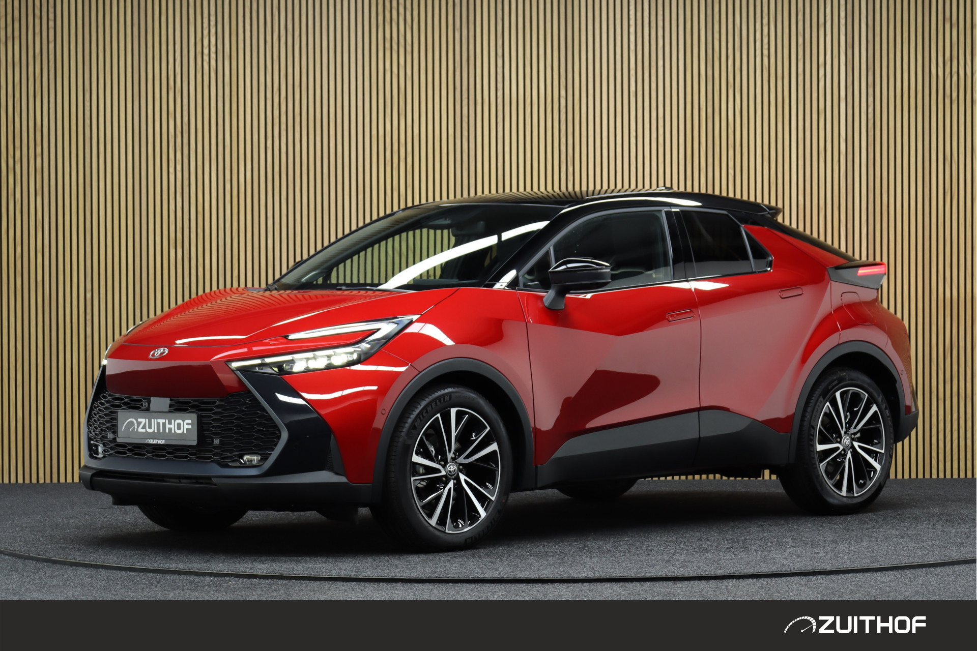 Toyota C-HR 2.0 Hybrid 200 Executive | € 7.000,- Voorraad voordeel! | JBL Audio | Leder-Alcantara | Parkeerhulp | Winterpakket | Adaptive-cruise | Dodehoekdetectie