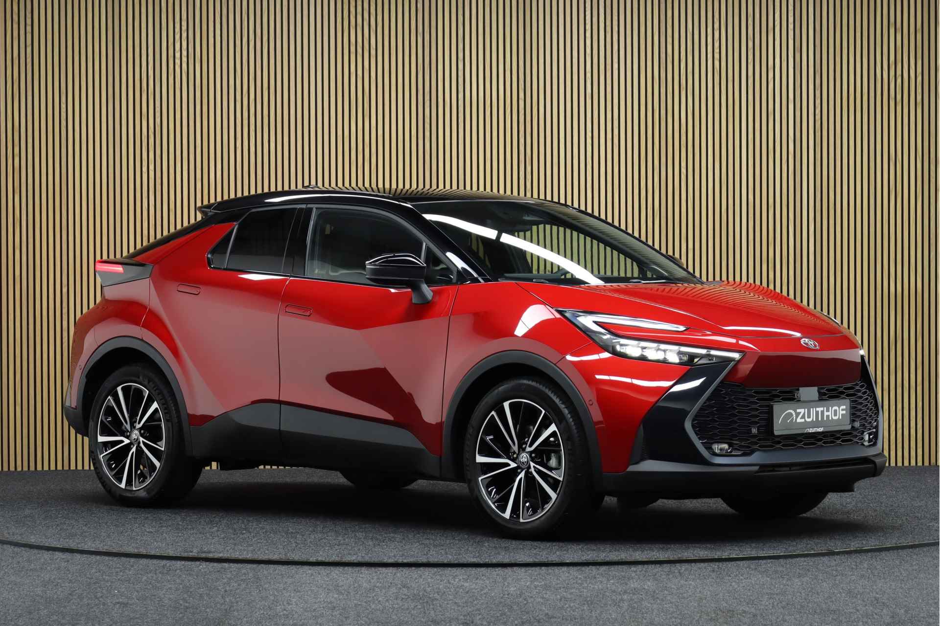 Toyota C-HR 2.0 Hybrid 200 Executive | € 7.000,- Voorraad voordeel! | JBL Audio | Leder-Alcantara | Parkeerhulp | Winterpakket | Adaptive-cruise | Dodehoekdetectie - 16/57