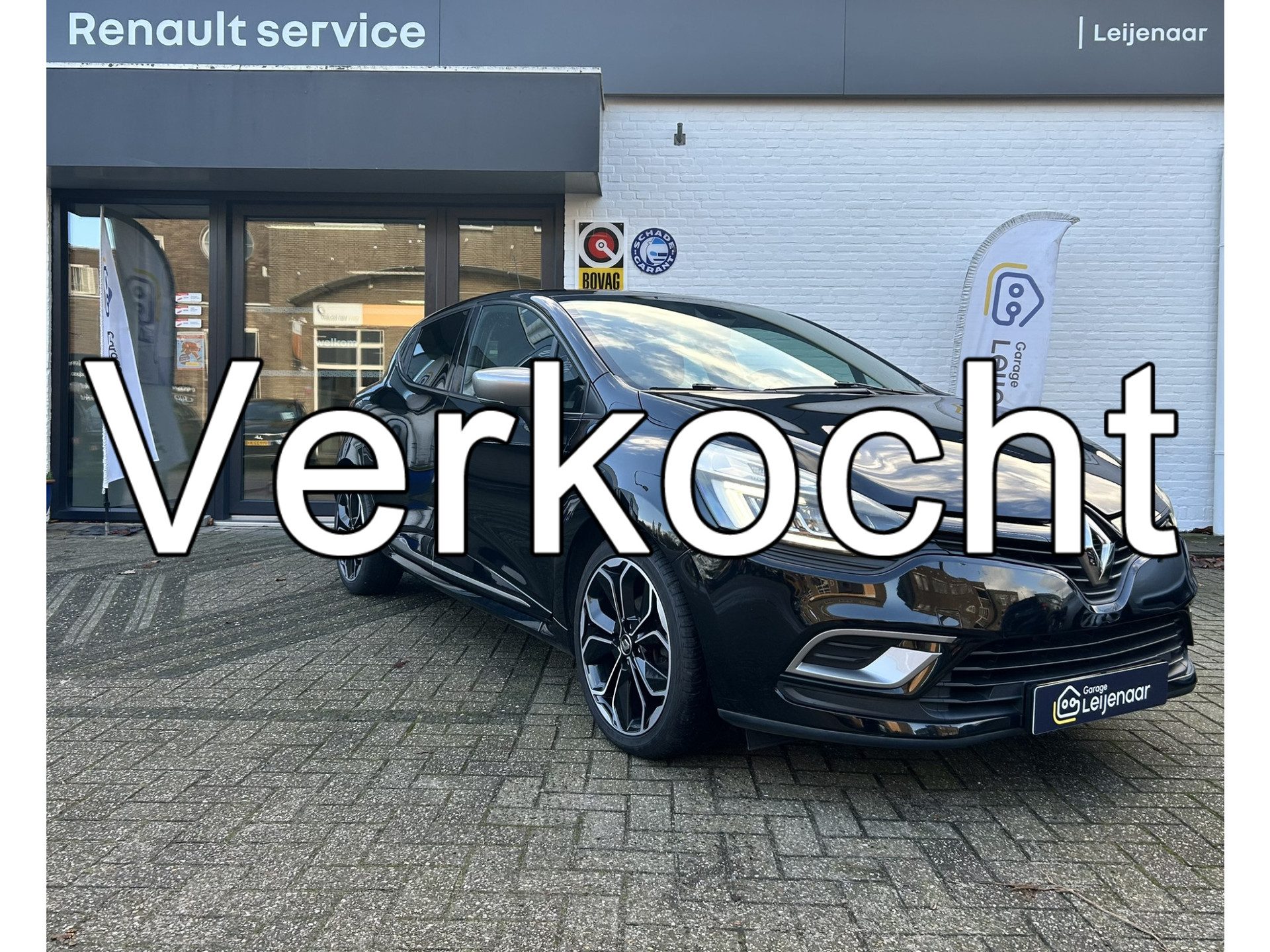 Renault Clio 1.2 TCe Intens | Automaat | Parkeersensoren | Navigatie | Cruise control