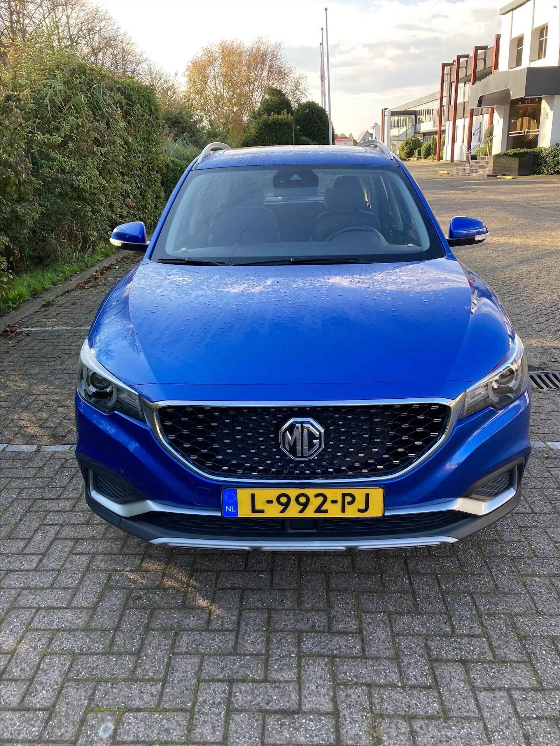 MG ZS EV Luxury 45 kWh - 4/10