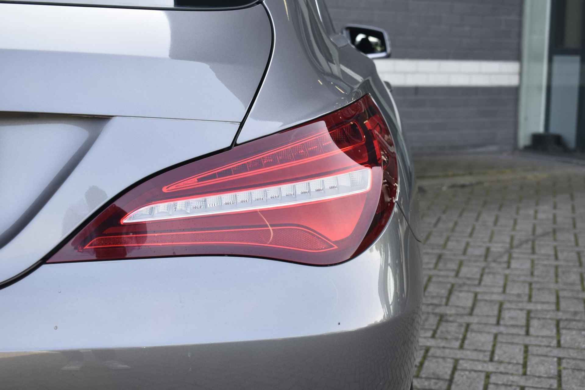 Mercedes-Benz CLA-klasse Shooting Brake 180 Business Solution NL Auto / Camera / Navigatie / Stoelverwarming - 10/32