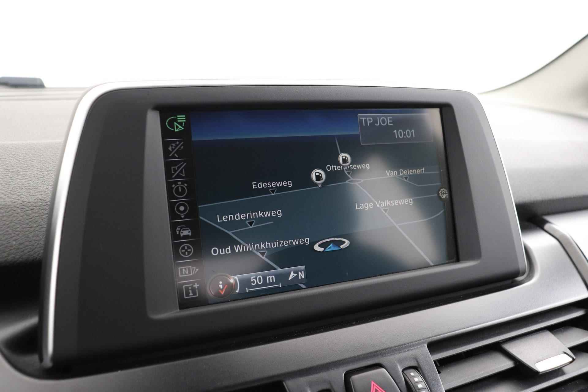 BMW 2-serie Active Tourer 225xe iPerformance Centennial Executive | Trekhaak | Climate Control | 17" Velgen | Navigatie | - 19/40