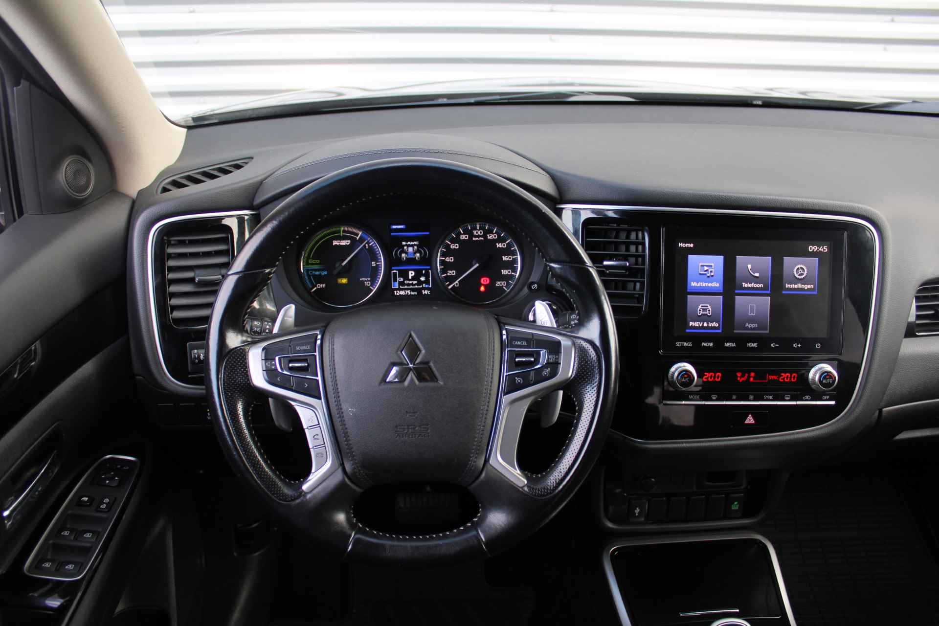 Mitsubishi Outlander 2.4 PHEV Pure | 18" LM | Airco | Cruise | Camera | Automaat | Trekhaak | Apple carplay | Android auto | - 10/36