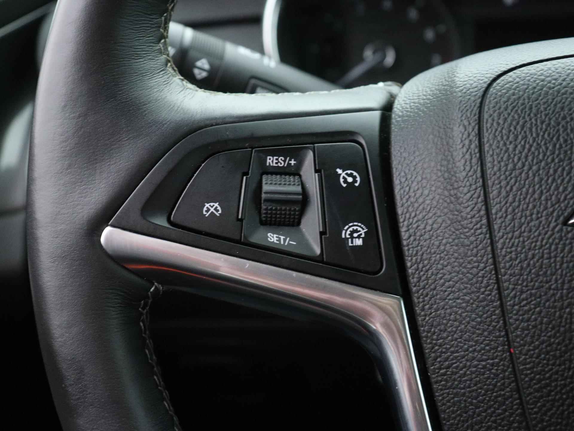 Opel Mokka X Black Edition 140pk | Navigatie | Camera | Trekhaak | Licht Metalen Velgen 18"| Stuur/ Stoelverwarming - 26/37