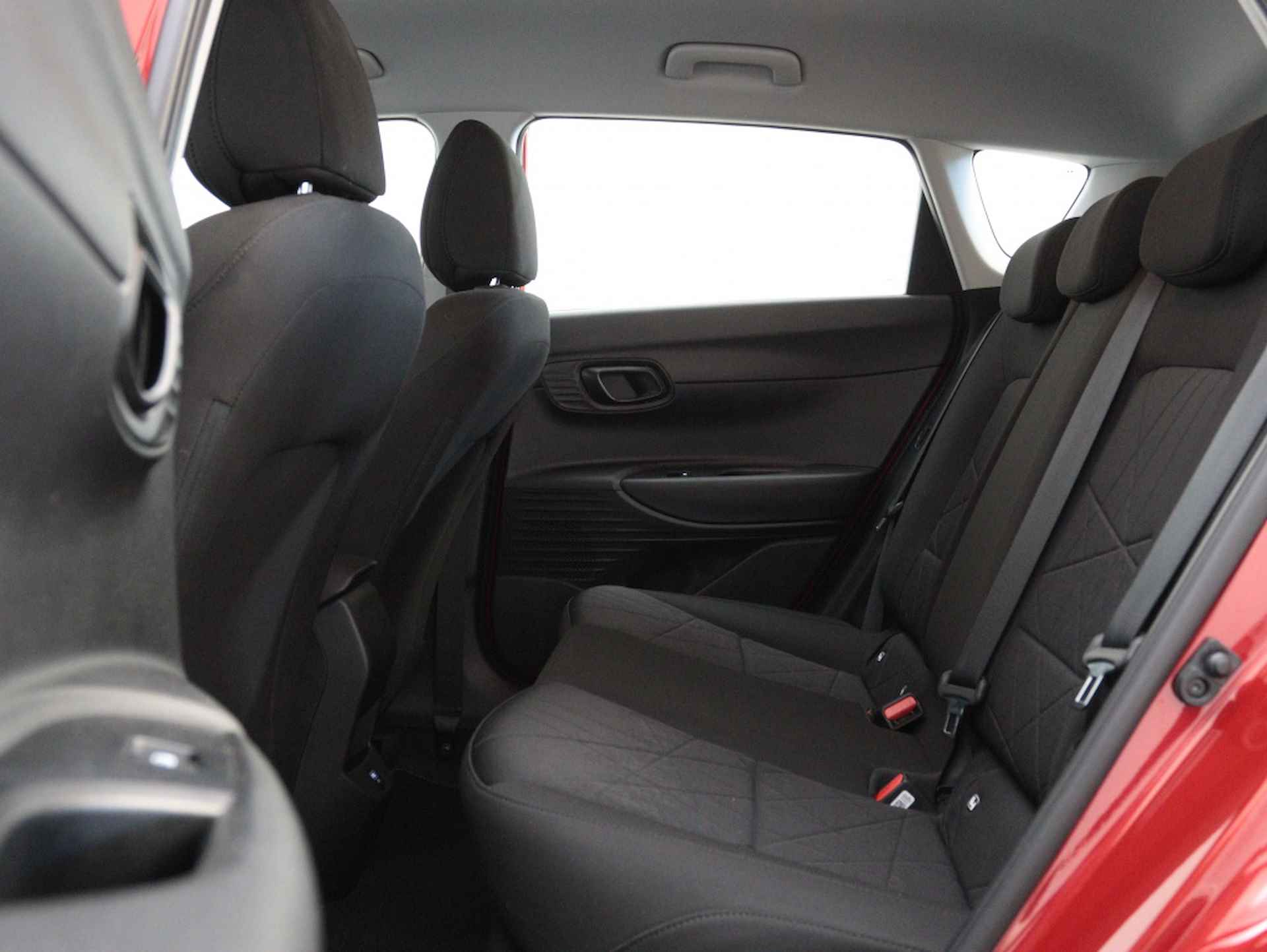 Hyundai Bayon 1.0 T-GDI Comfort | Cruise control | Airco | Carplay navigatie - 16/45