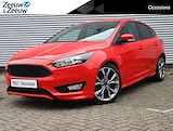 Ford Focus 1.5 ST-Line  | Apple Carplay/Android Auto | Stoel, Stuur en Voorruitverwarming | Navigatie | Cruise Control | Parkeersensoren voor en achter