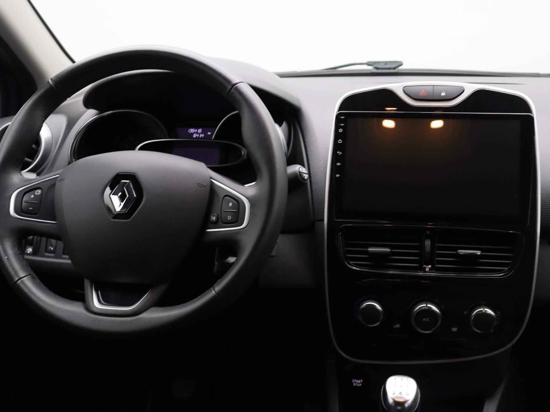 Renault Clio Estate 90pk TCe Limited | Parkeersensoren | Privacy Glass | Airco | Cruise control | Navigatie | - 8/43