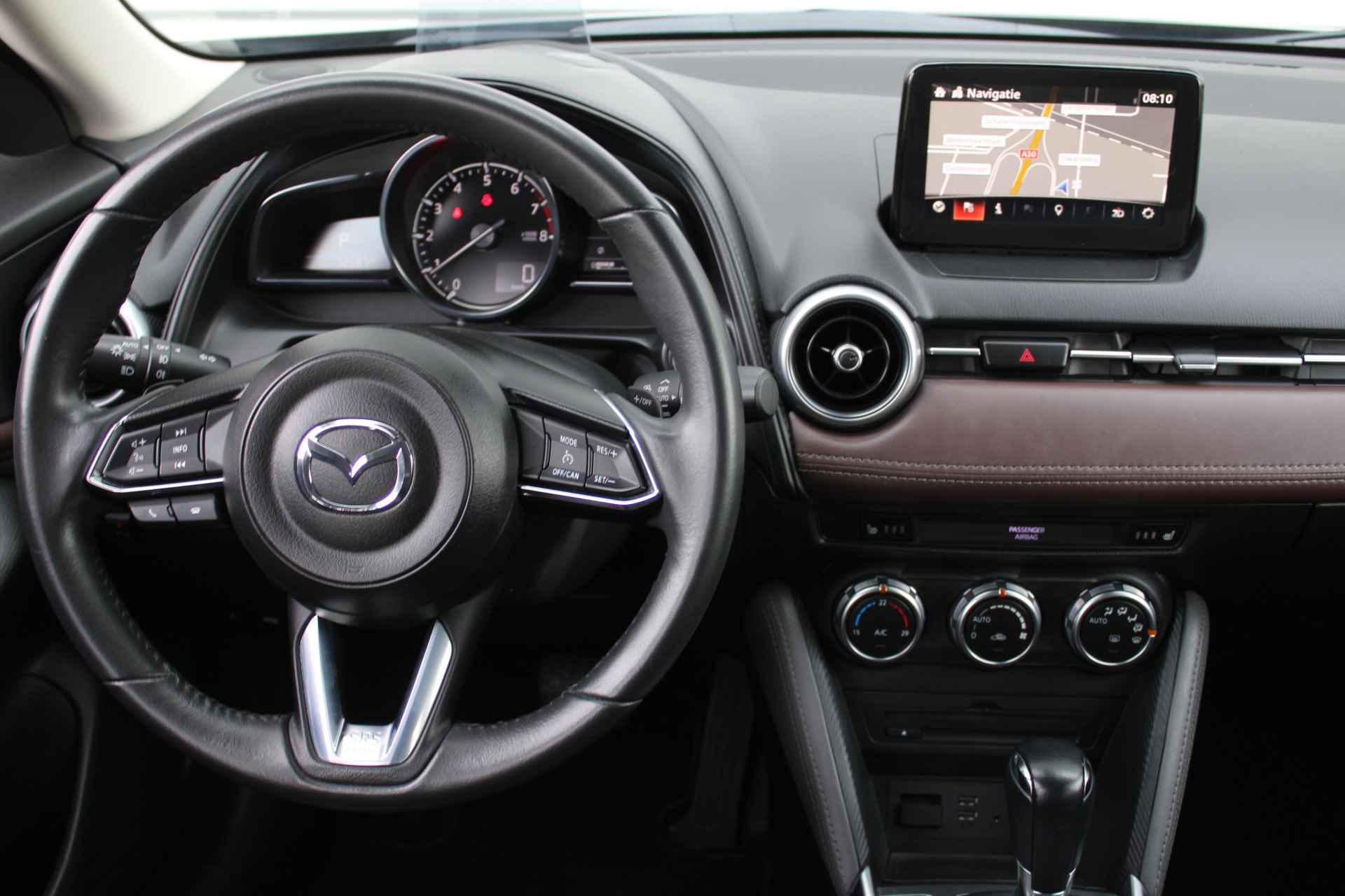 Mazda CX-3 2.0 SkyActiv-G 120PK GT-Luxury | Leer | Navi | 18" LM | PDC | Cruise | Airco | - 10/33