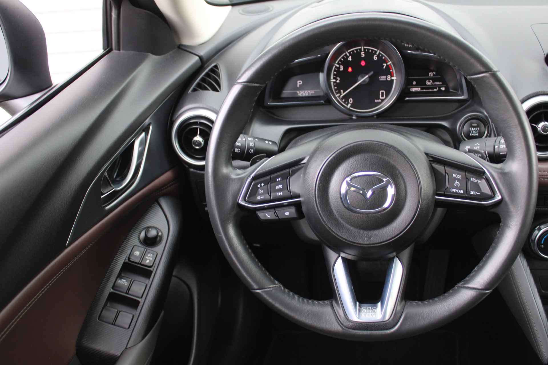 Mazda CX-3 2.0 SkyActiv-G 120PK GT-Luxury | Leer | Navi | 18" LM | PDC | Cruise | Airco | - 11/33