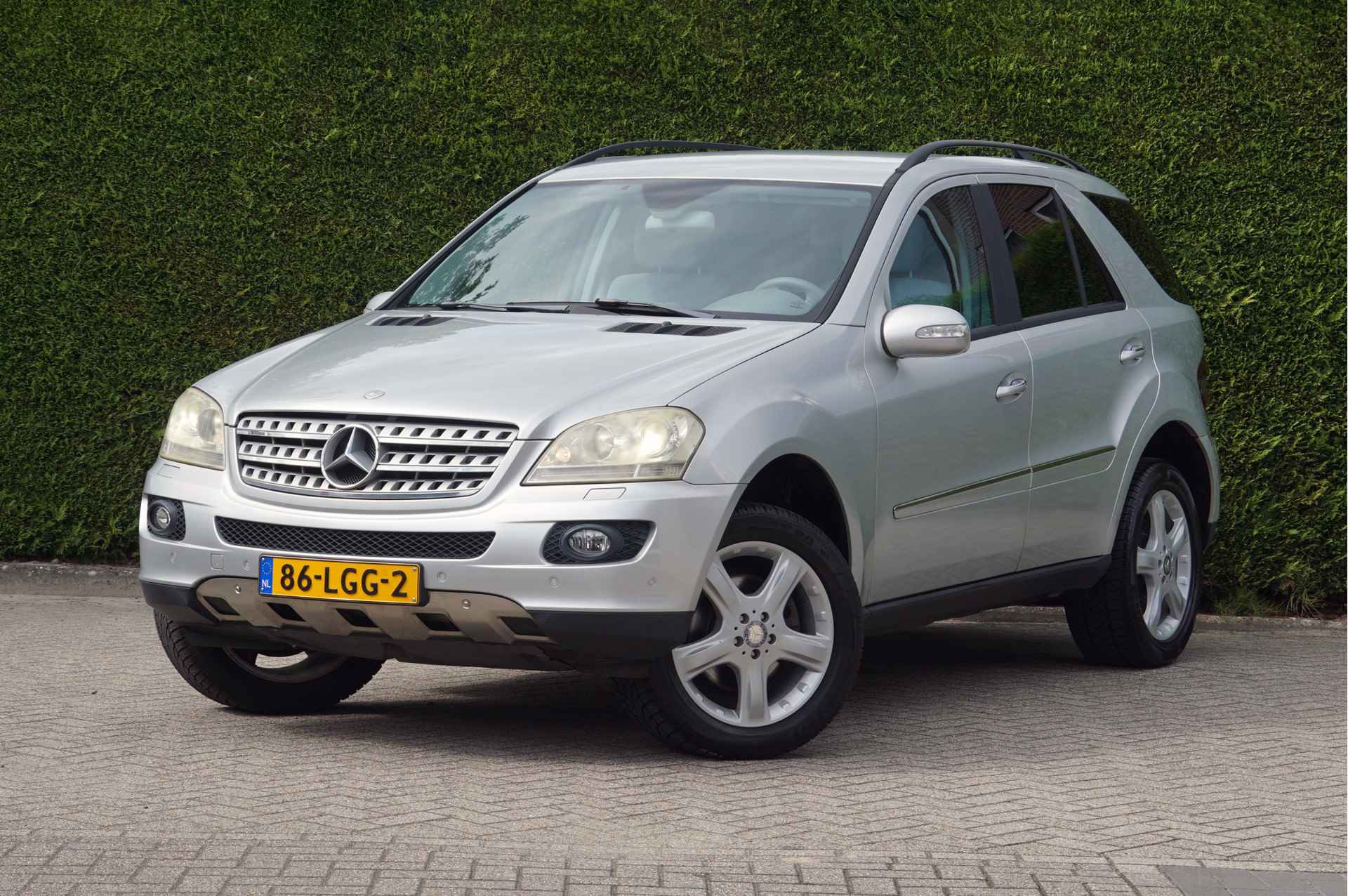 Mercedes-Benz M-Klasse ML 350 | Youngtimer Trekhaak Comand - 46/49