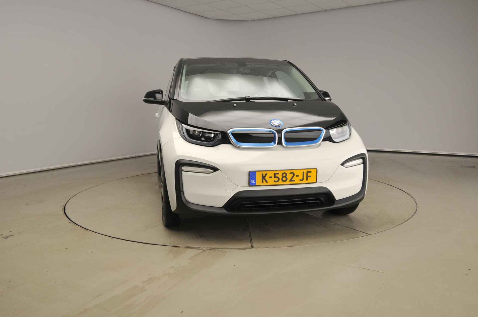 BMW i3 Executive Edition 120Ah 42 kWh | LED | Navigatie | Stoelverwarming | PDC | Clima | DAB | Alu 20 inch - 6/39