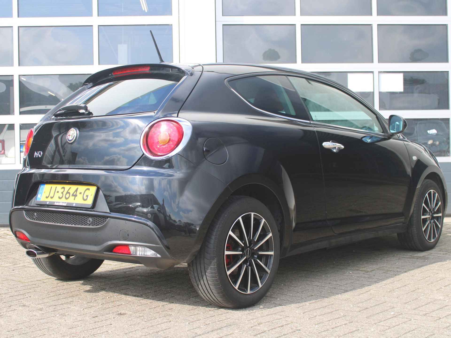 Alfa Romeo MiTo TwinAir Turbo Exclusive | Clima | Cruise | Leder | Navi | Priv glass | PDC - 16/23